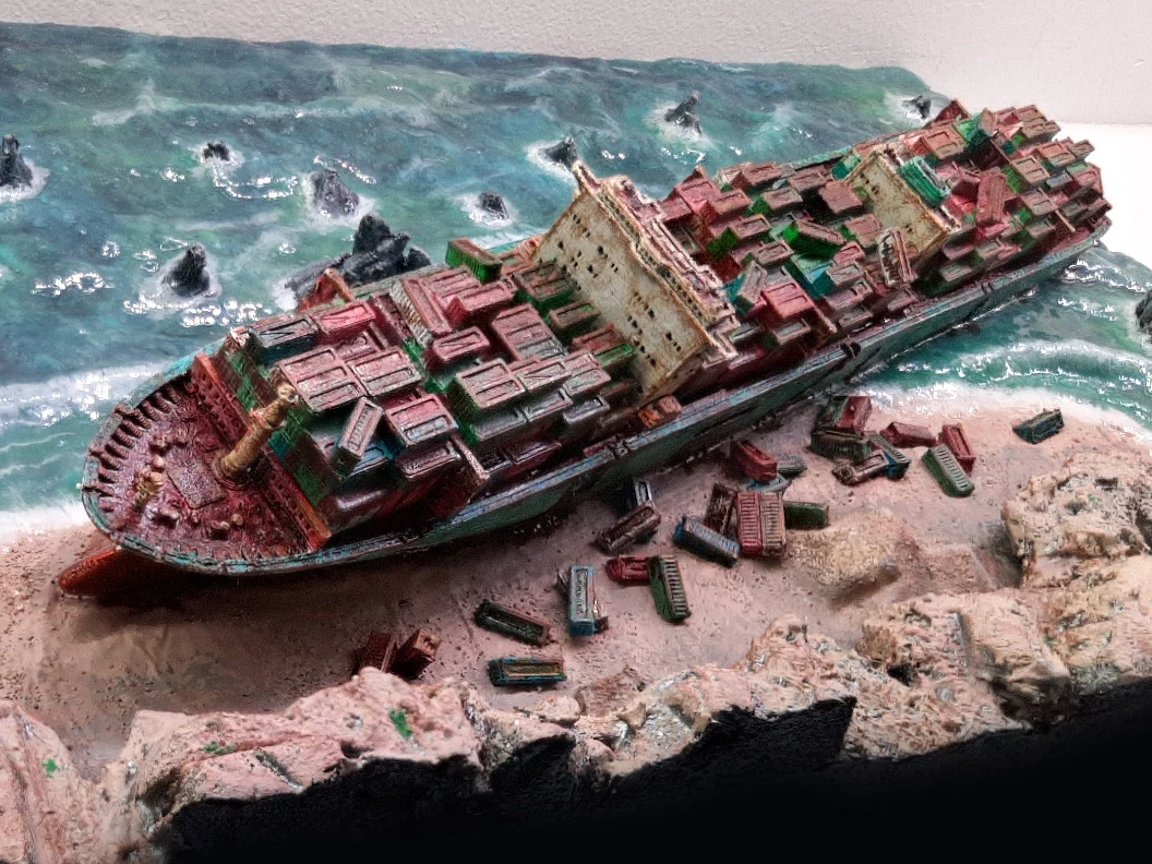 Container Ship 1:1200 Scale