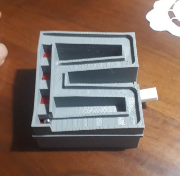 Gioco giocoso / marble machine