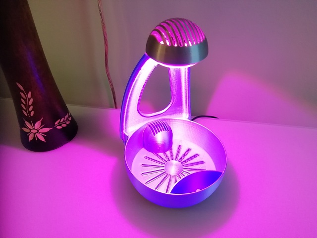 3W Grow Light Planter