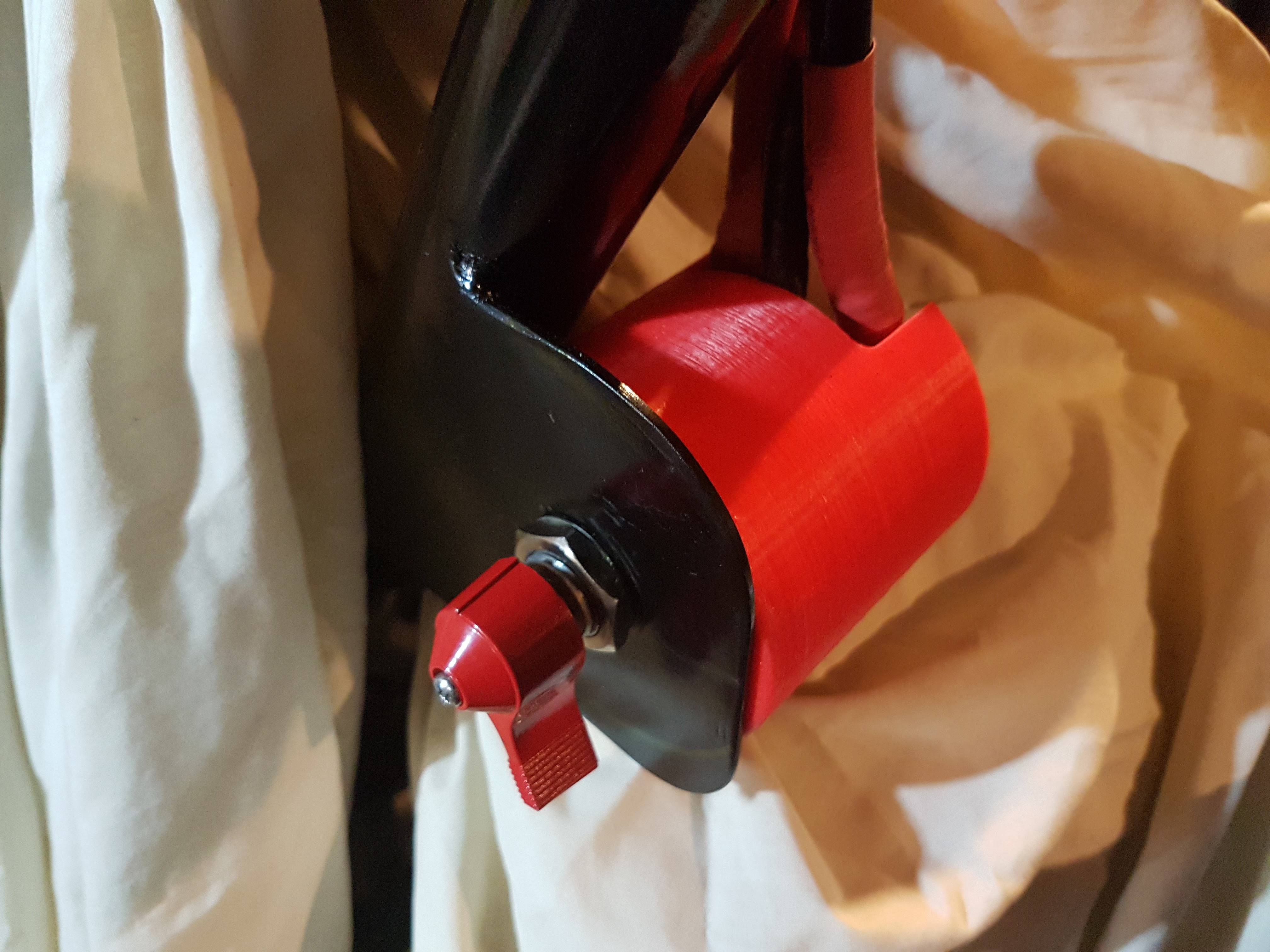 Longacre Battery Isolator Insulator/cover