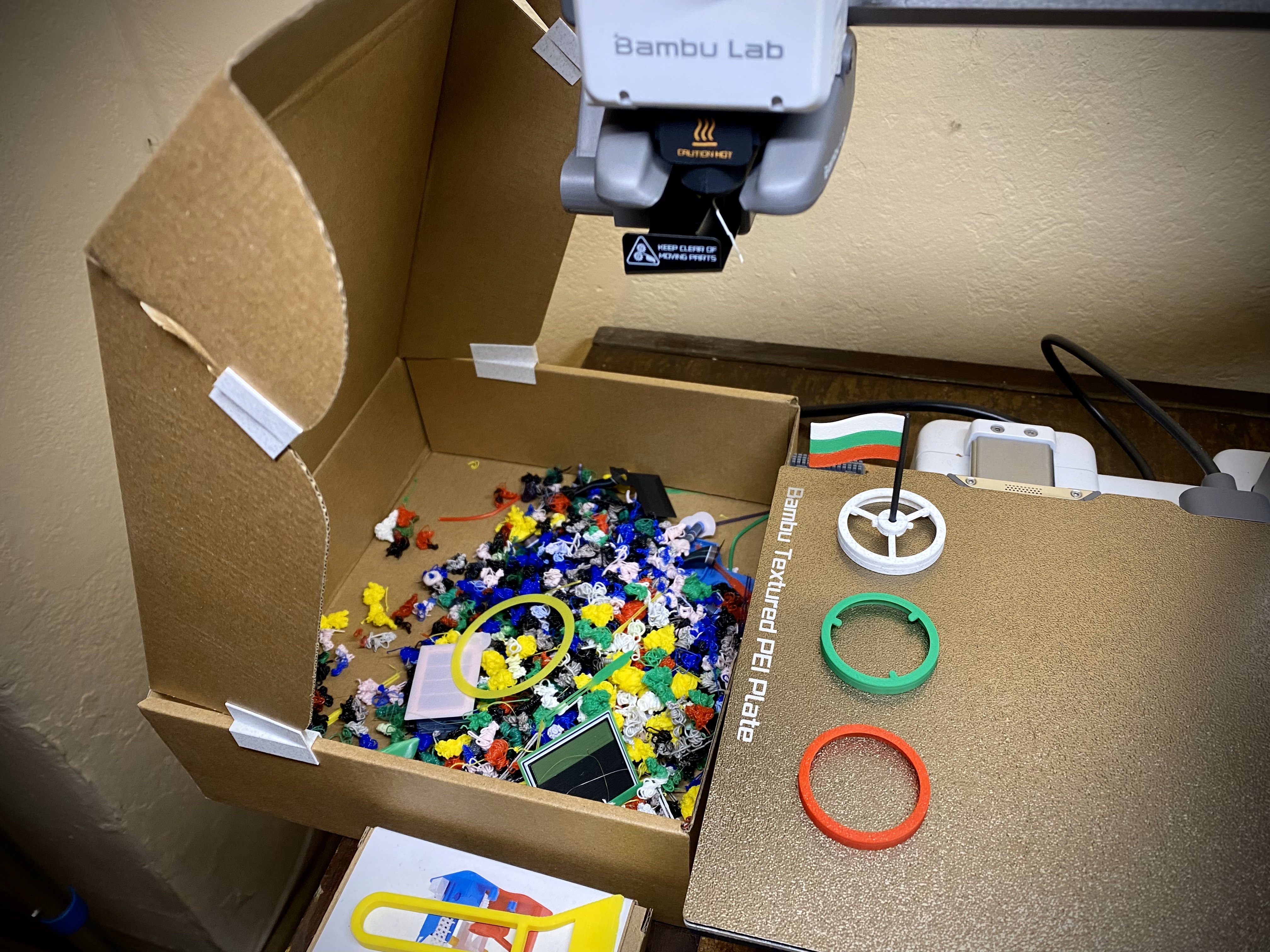 Poopbox clips - convert your filament box to a poop bucket