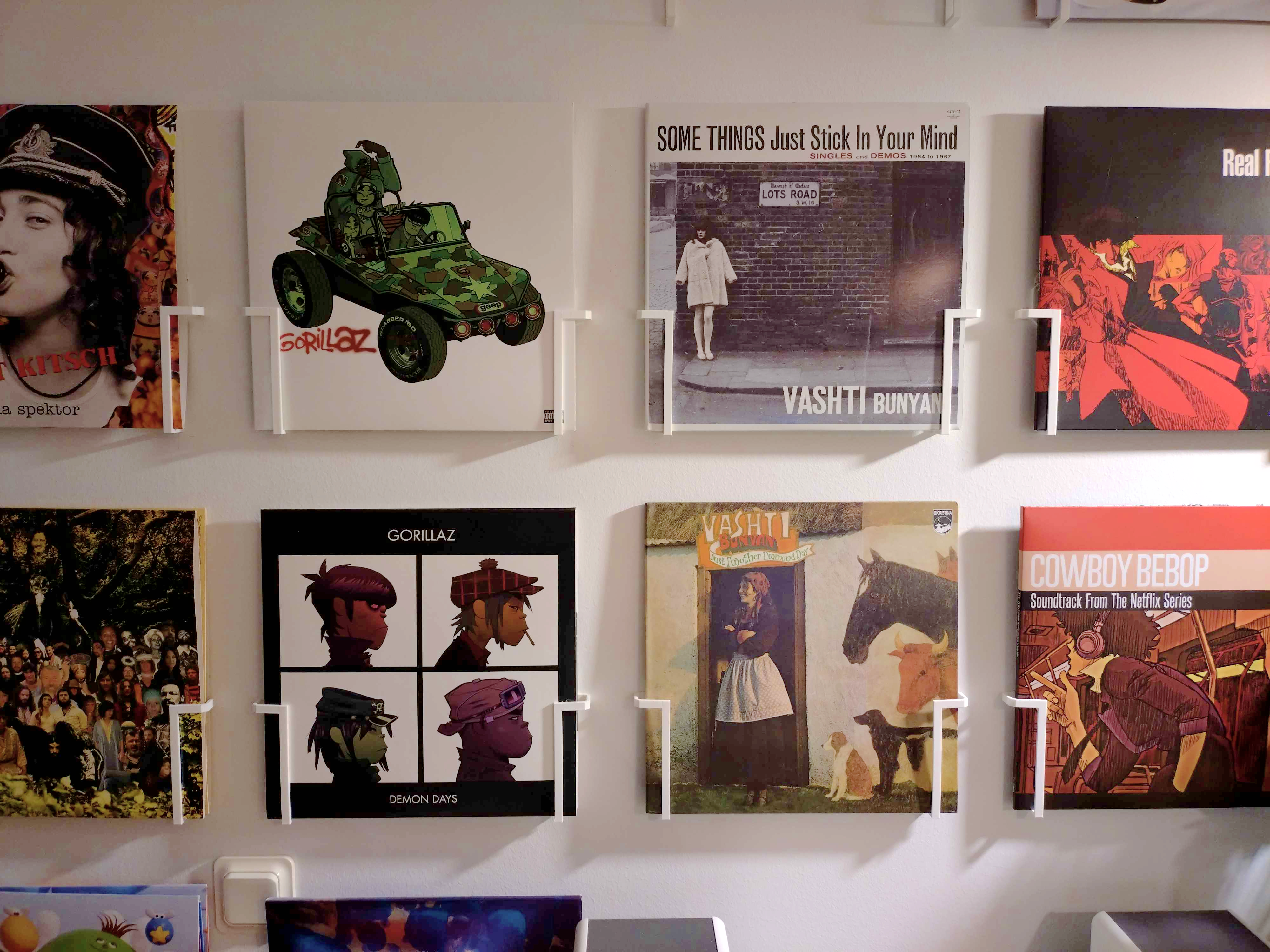 Vinyl Record Holder