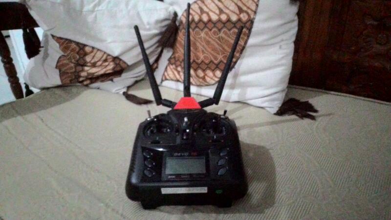 Walkera DEVO 7E Antenna Mount Triple RPSMA & DIPOLE - Akangdesain