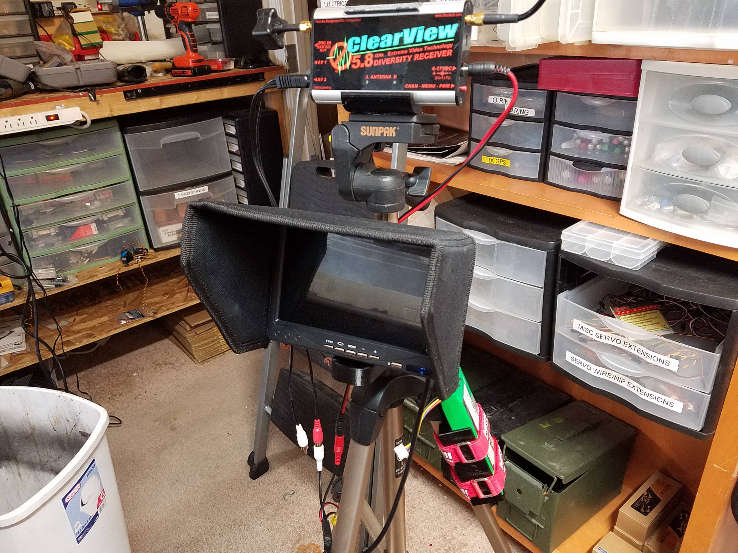 FPV Monitor Mount for SUNPAK Tripod