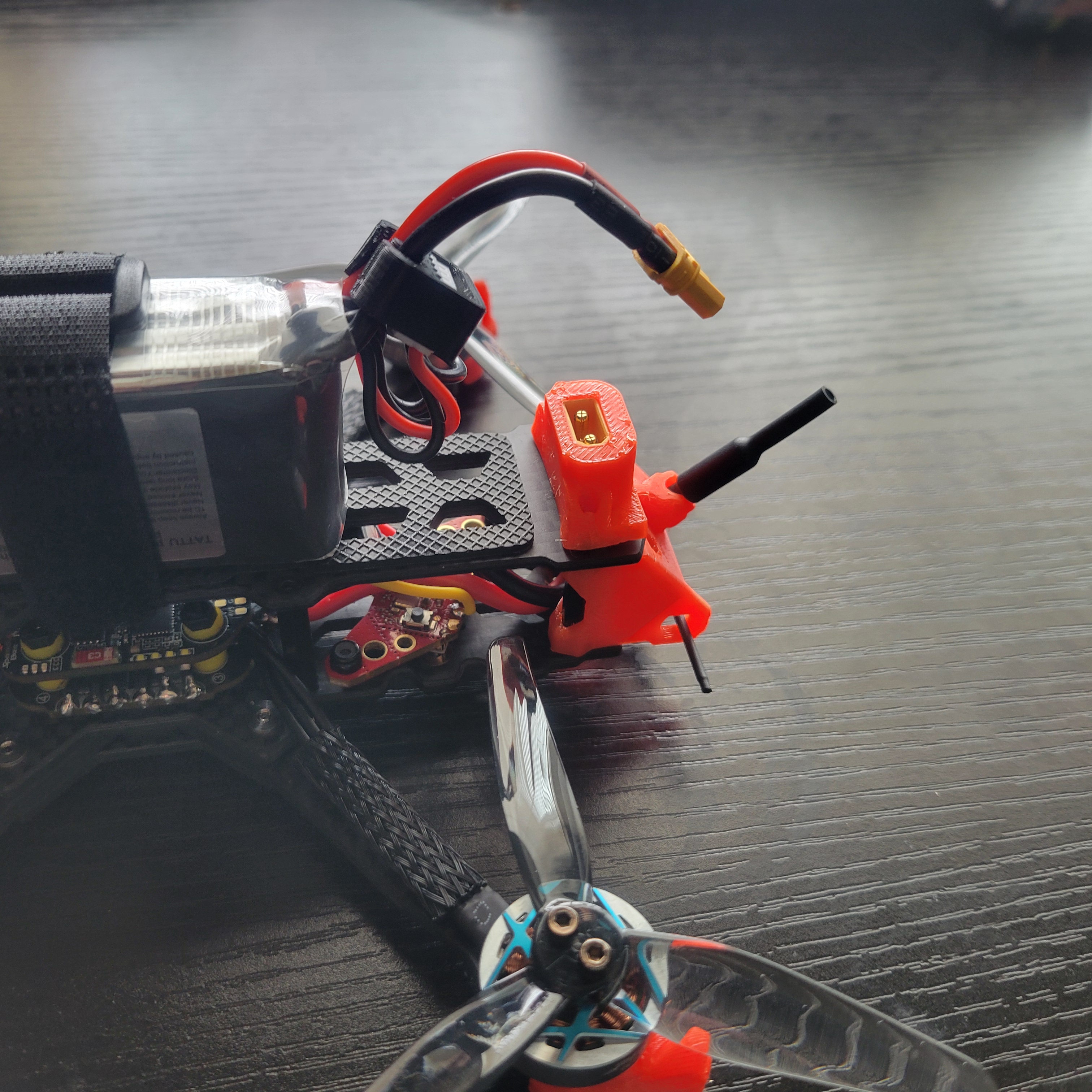 Volador VX3 VX3.5 VX35 Battery connector hold down protector