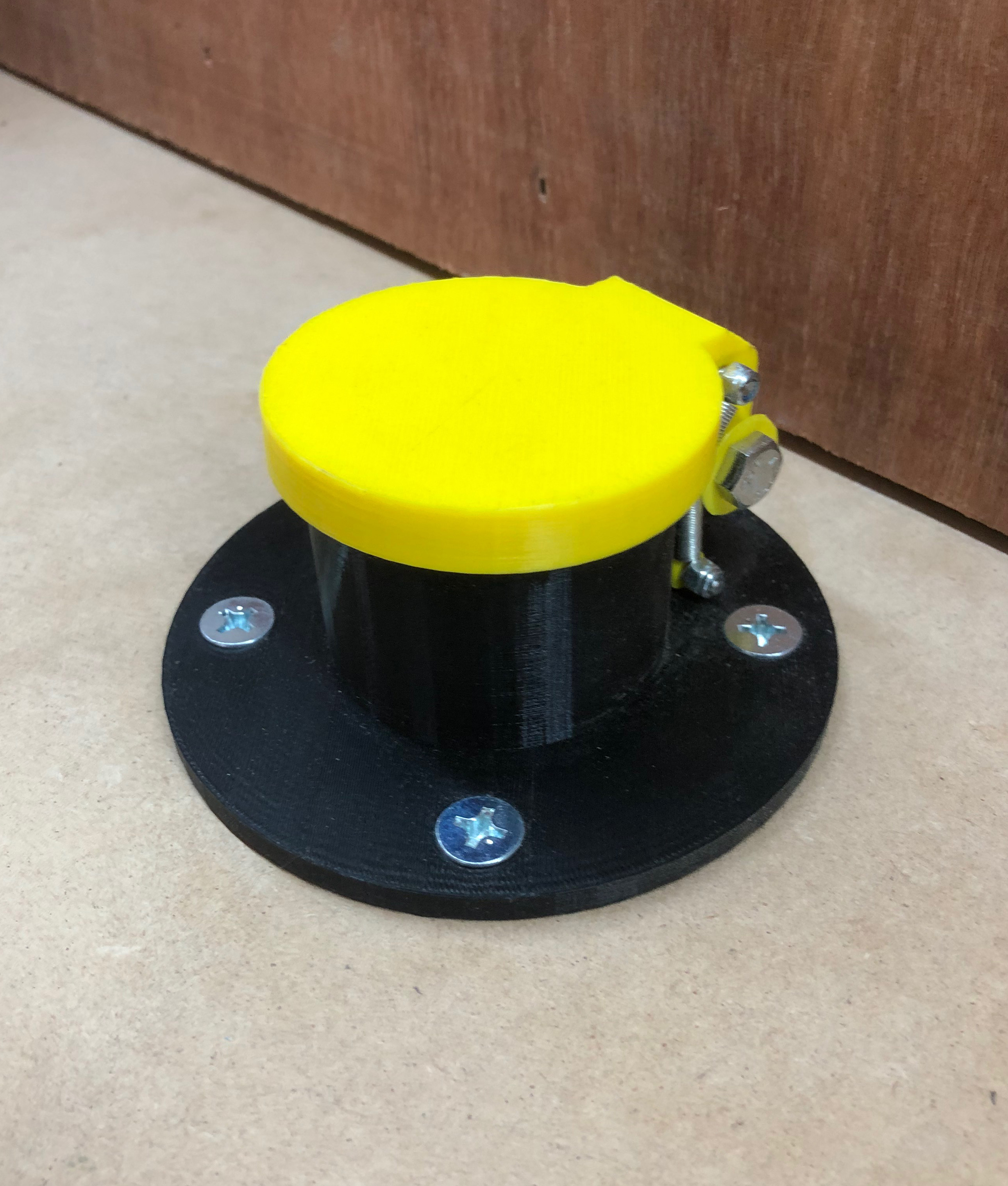 Vacuum Connector for Woodworking, Spring Loaded.