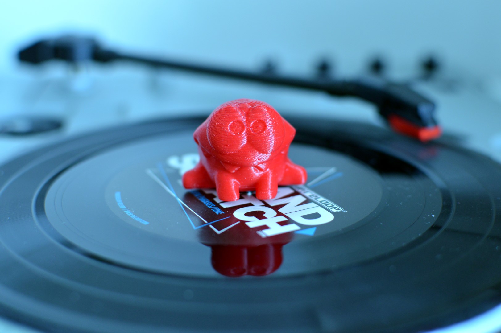 Omnom inspired Turntable Spindle Holder
