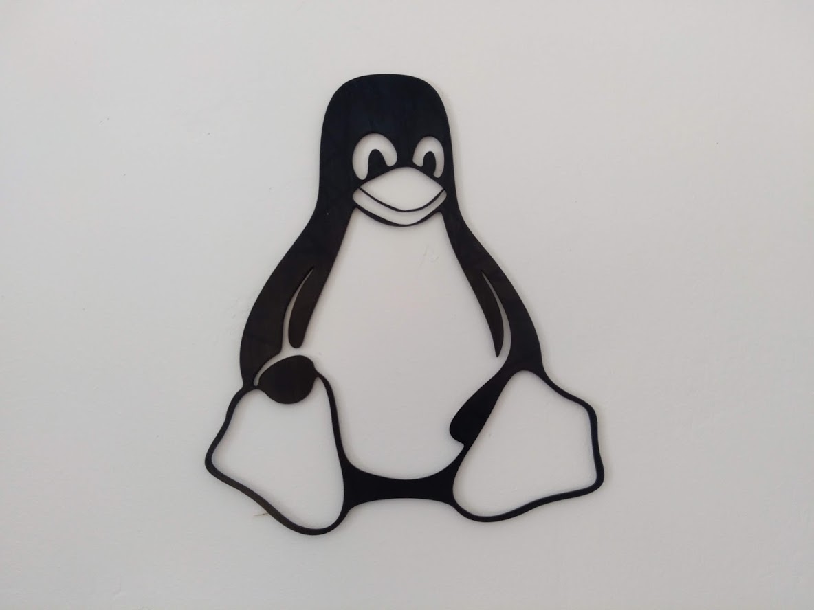 Tux - linux penguin
