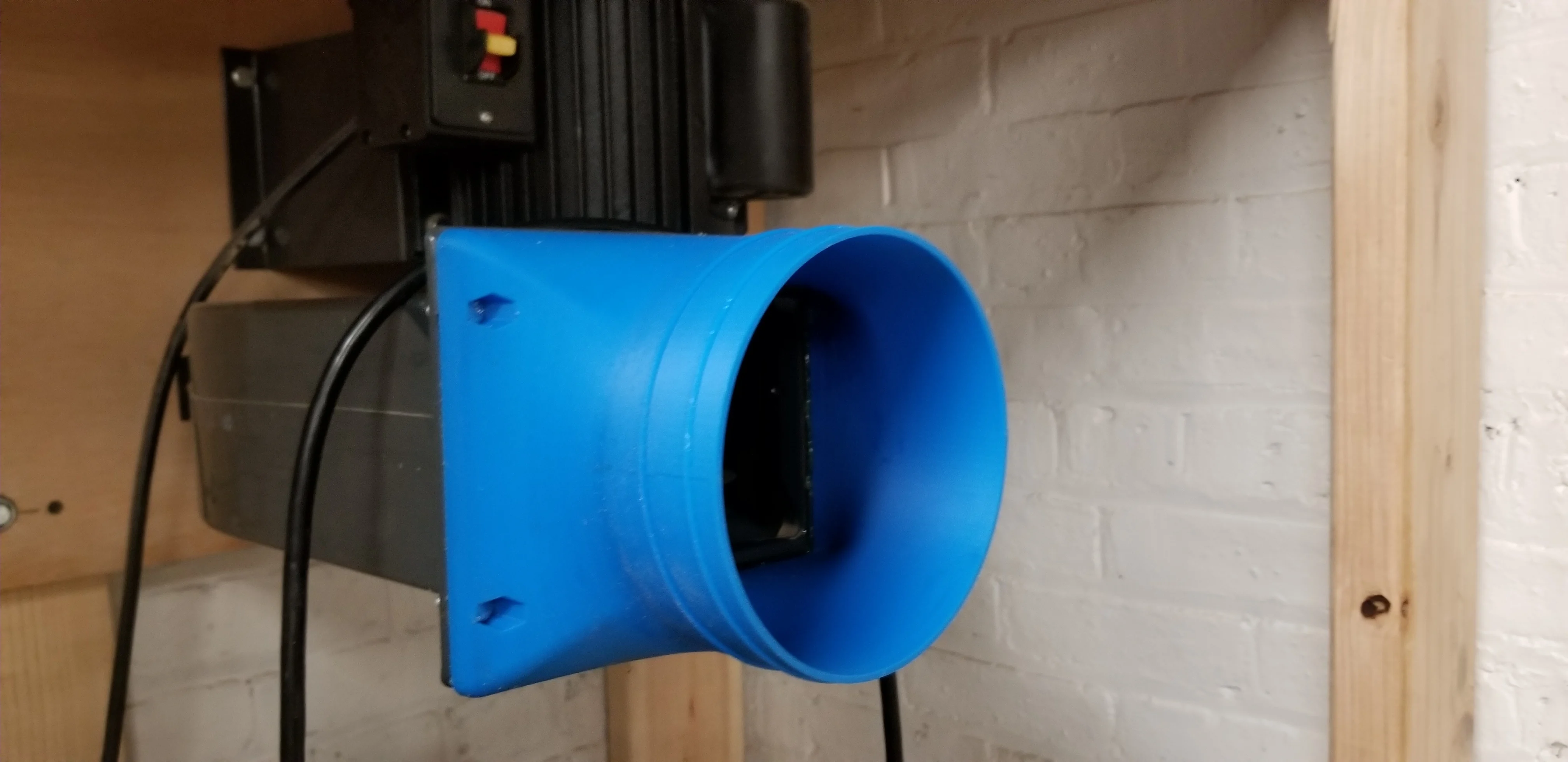 Harbor Freight 2HP Dust Collector Outlet Adapter
