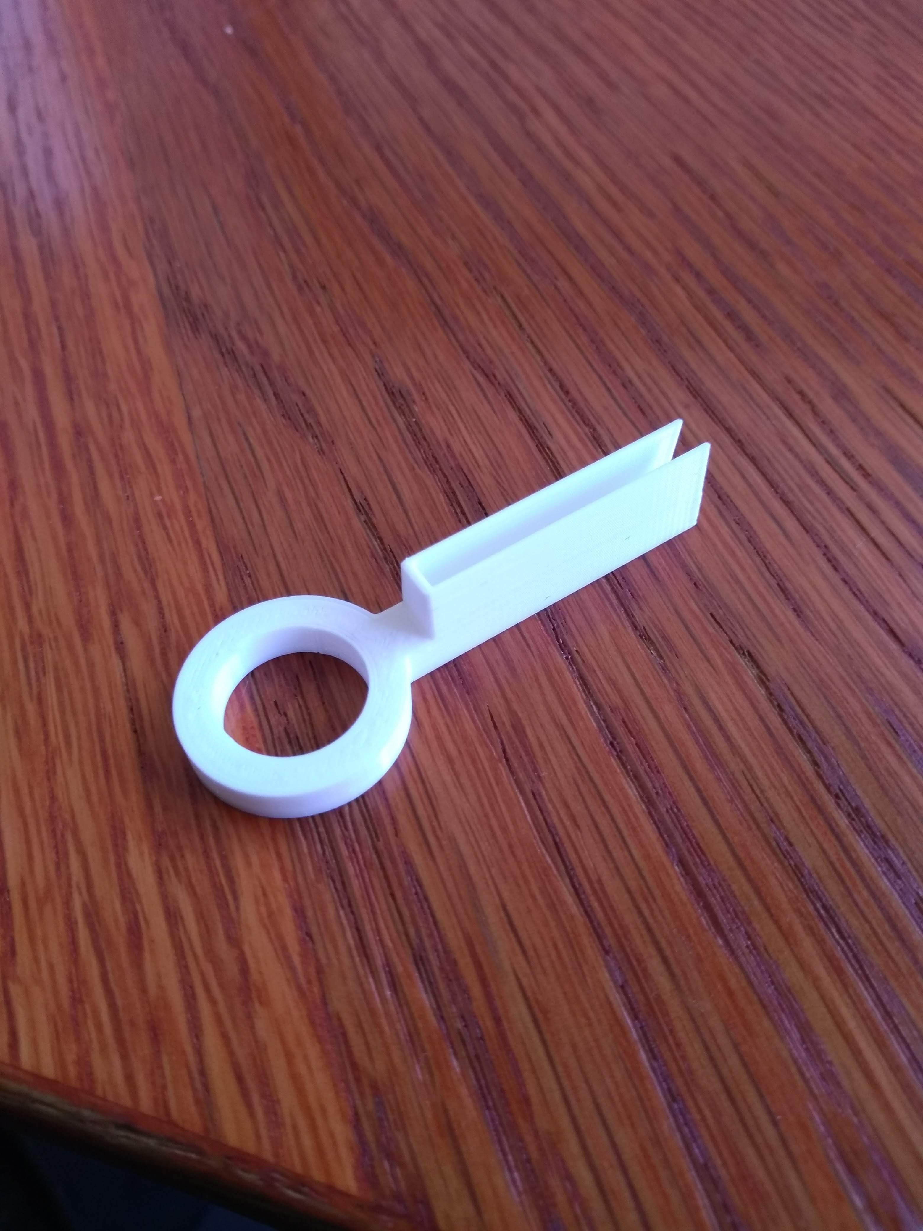 pressure fit eye for 4mm coroplast signs