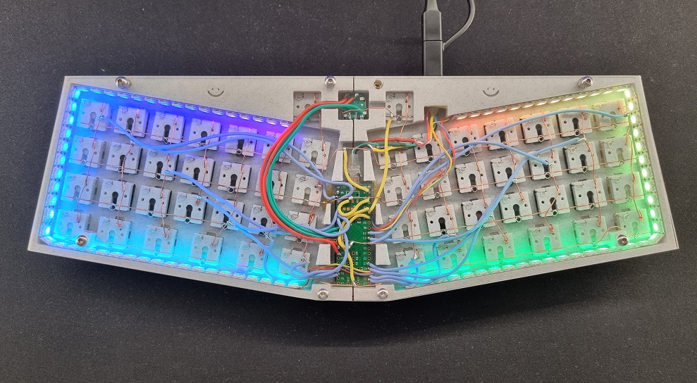 Split Ortholinear Mechanical Keyboard