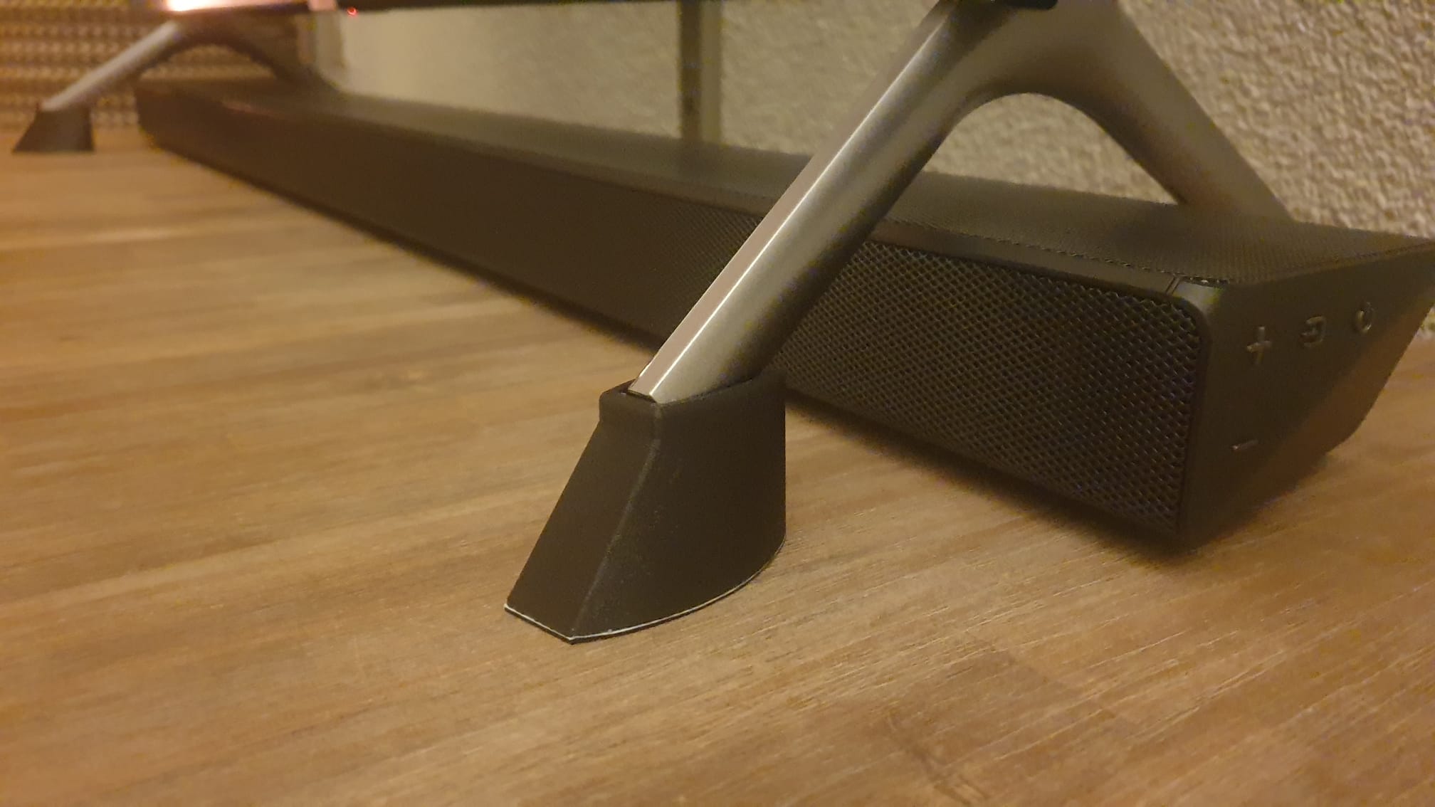 Samsung TV Riser Block For Soundbar