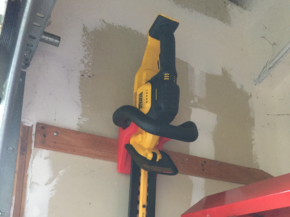 Dewalt hedge trimmer wall mount