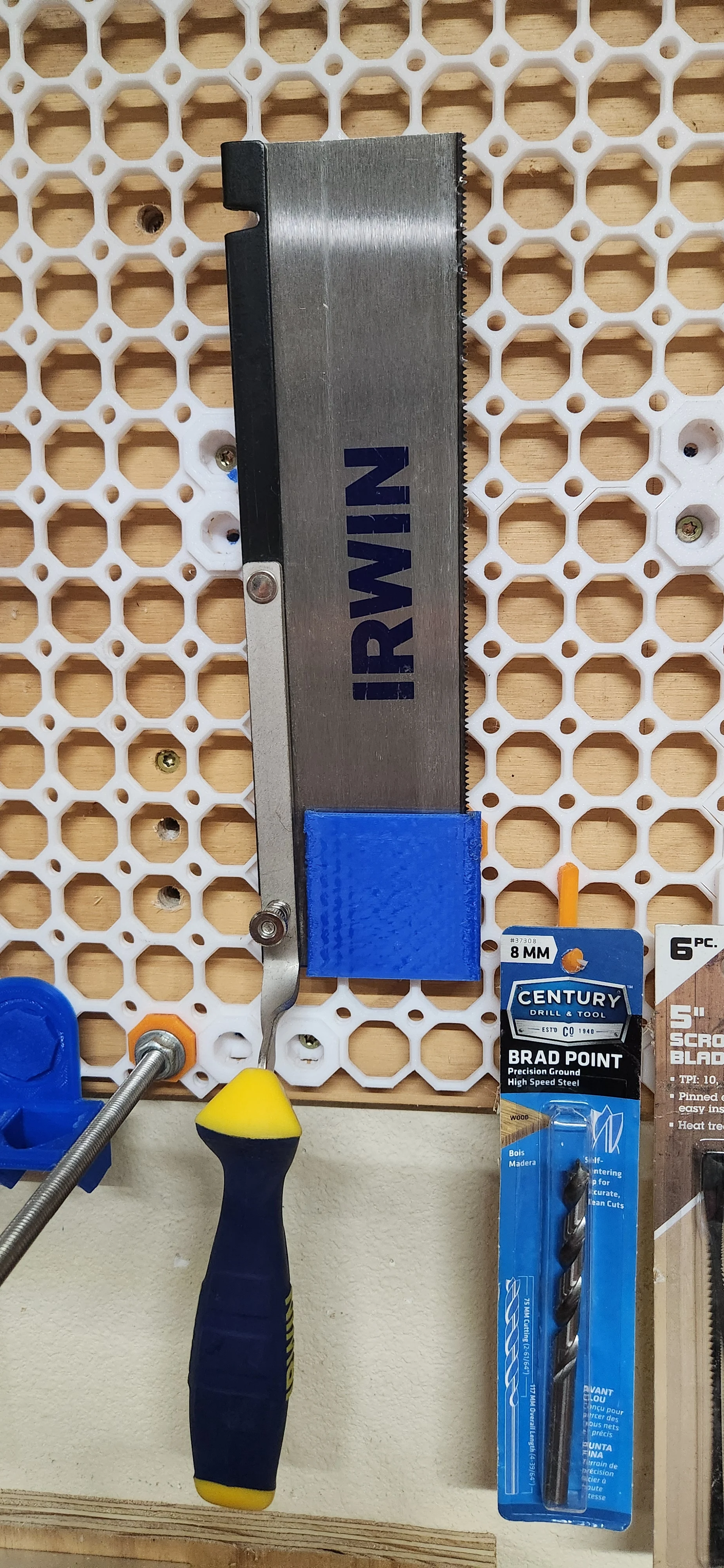 Multiboard Flush handsaw holder