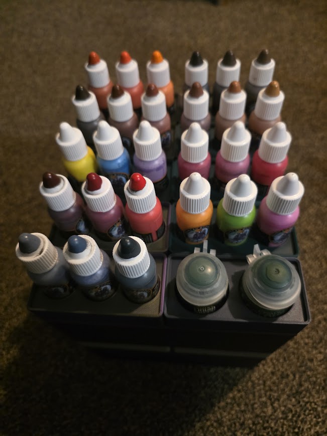 Gridfinity Model paint storage bin 1x2