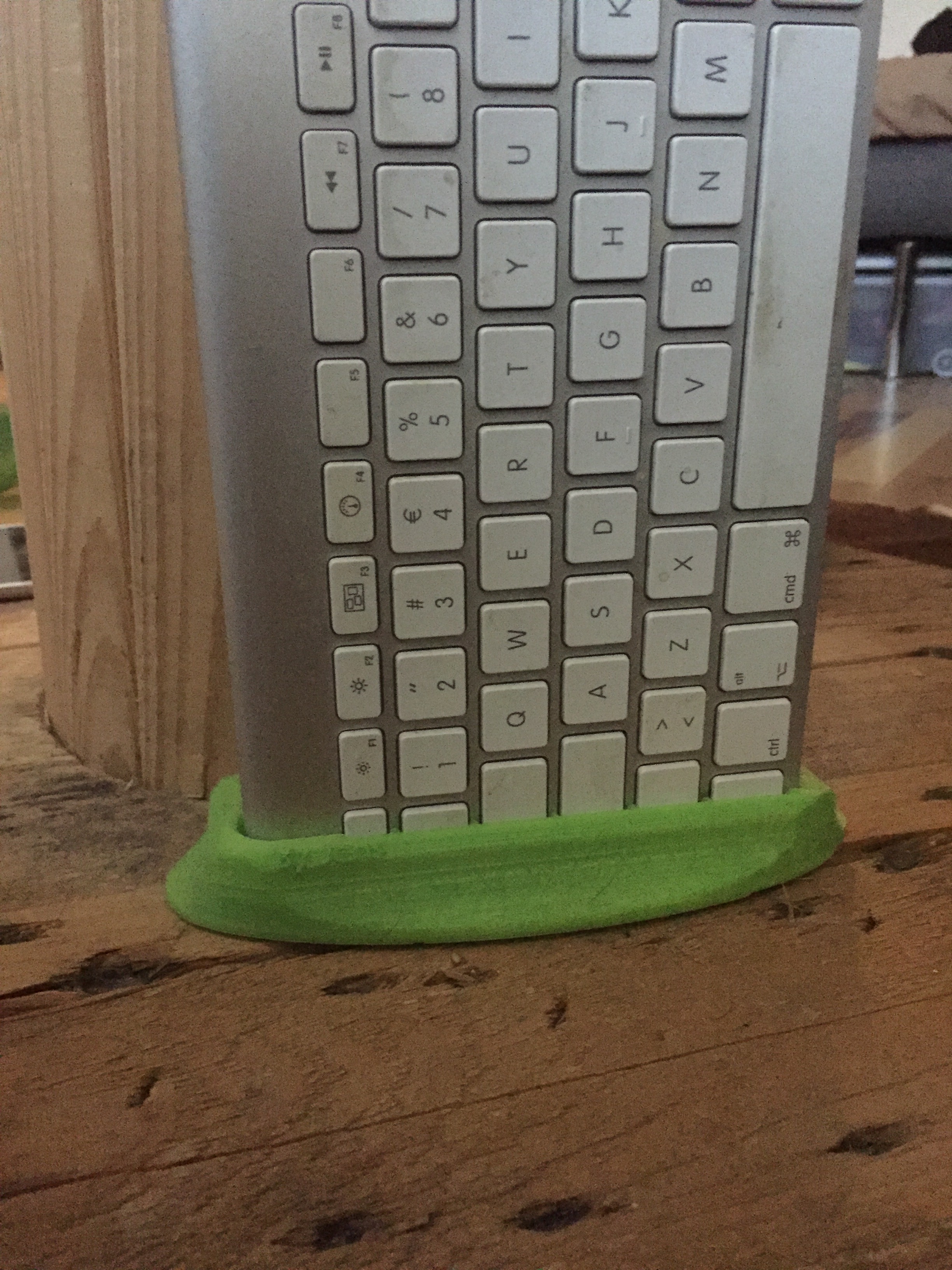 Apple keyboard and Trackpad holder