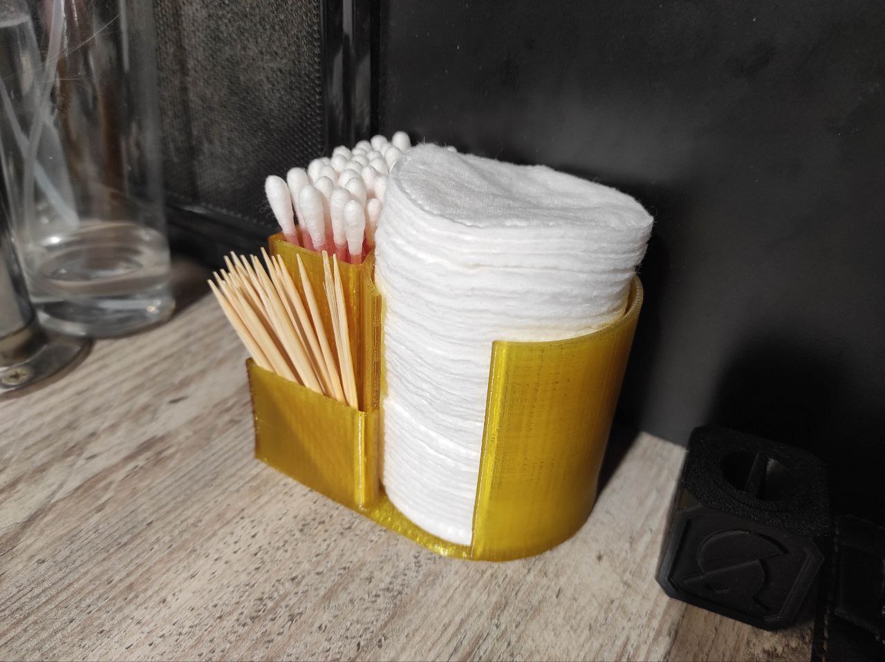 Cotton pad&stick dispenser