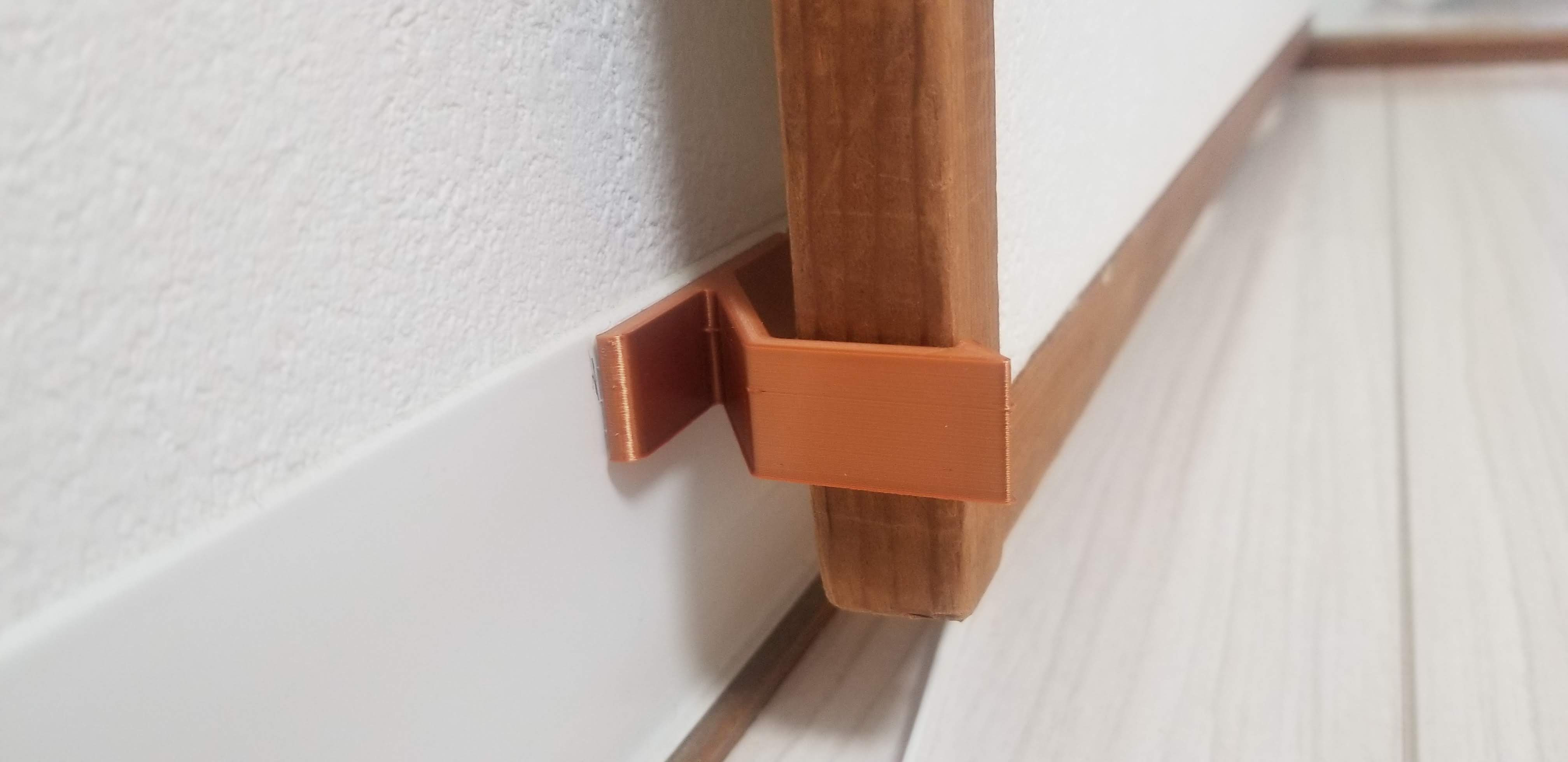 Customizable door holder