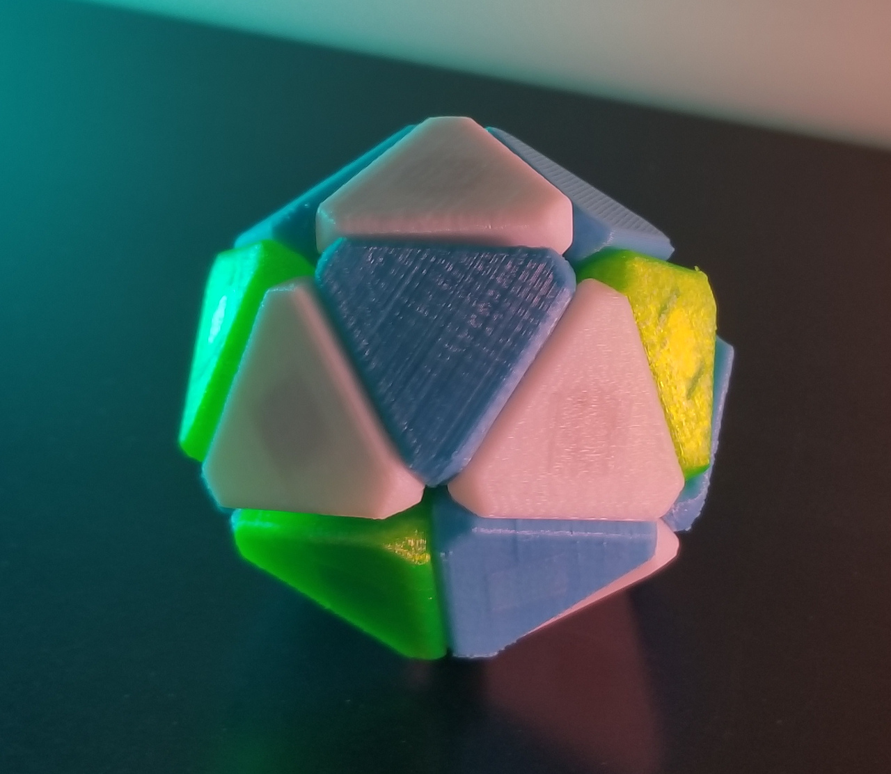 Magnetic Tetra-Bricks!