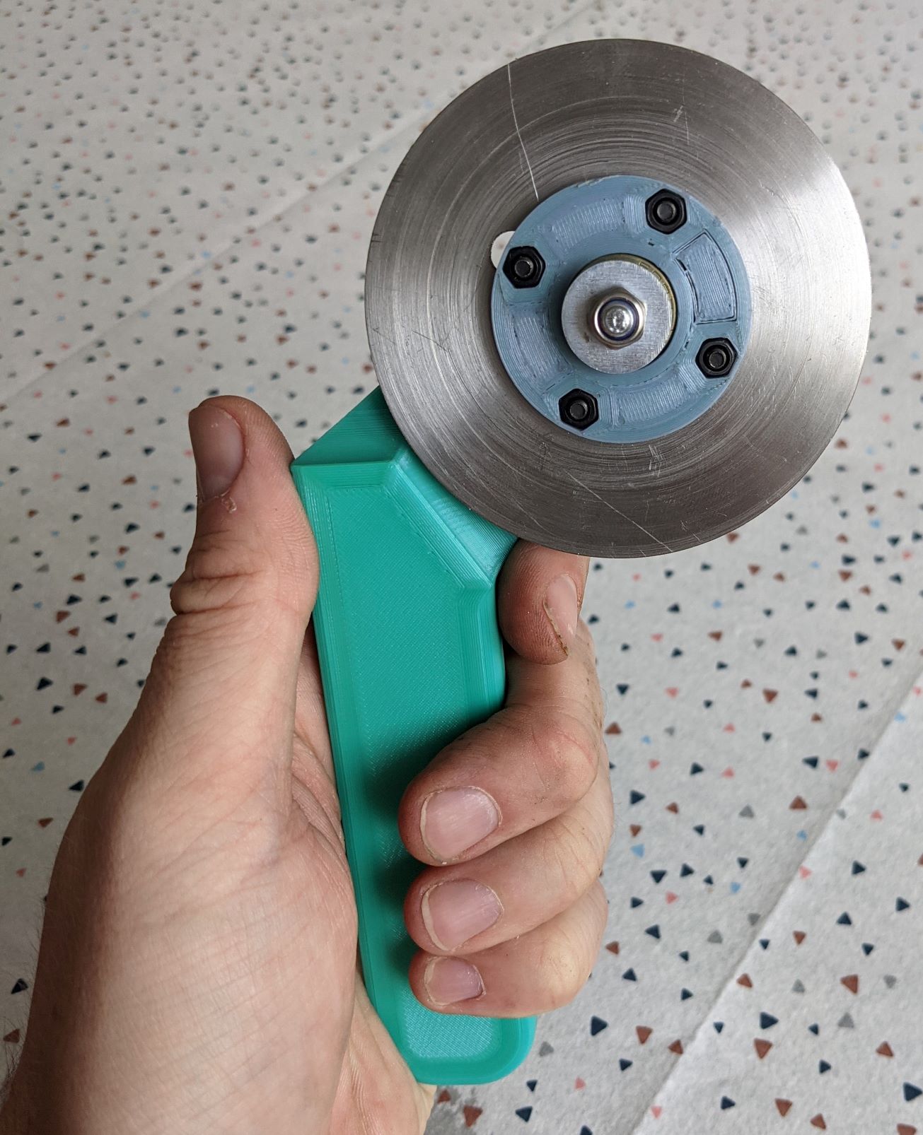 Superior Pizza Cutter