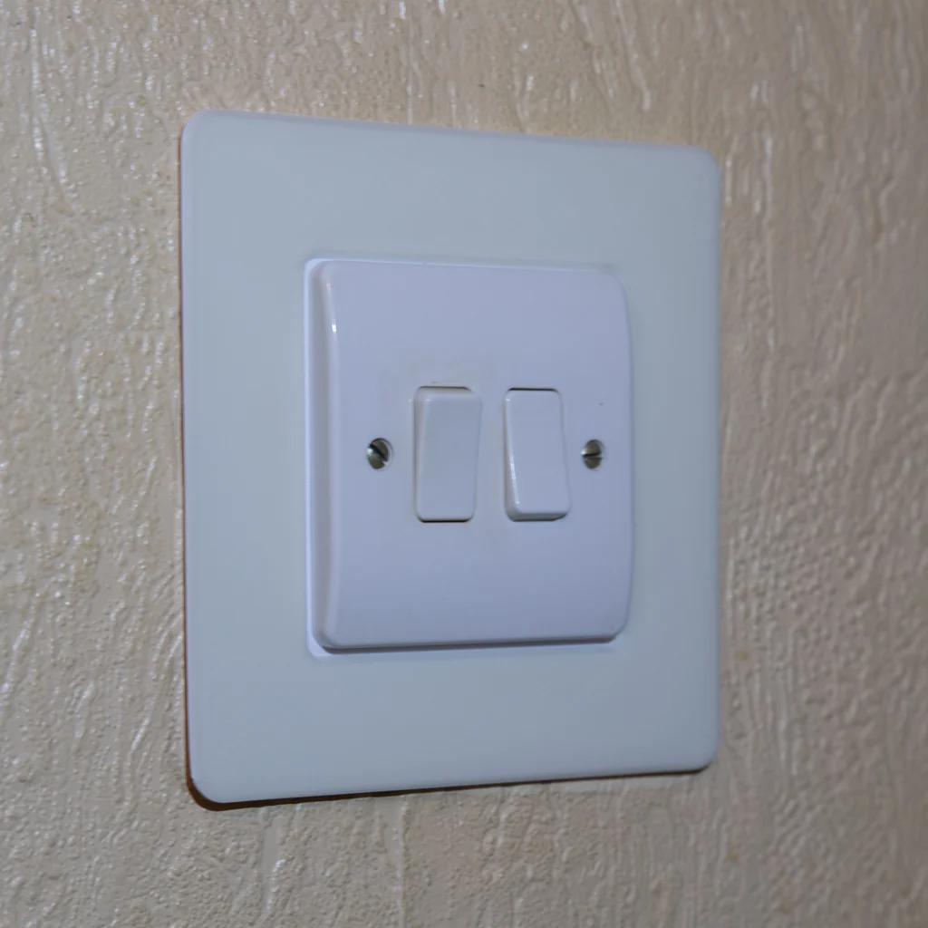 Light Switch Plate (UK)