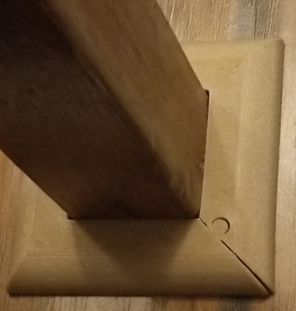 Shoe Base Moulding for 1 inch Hand Rail Baluster