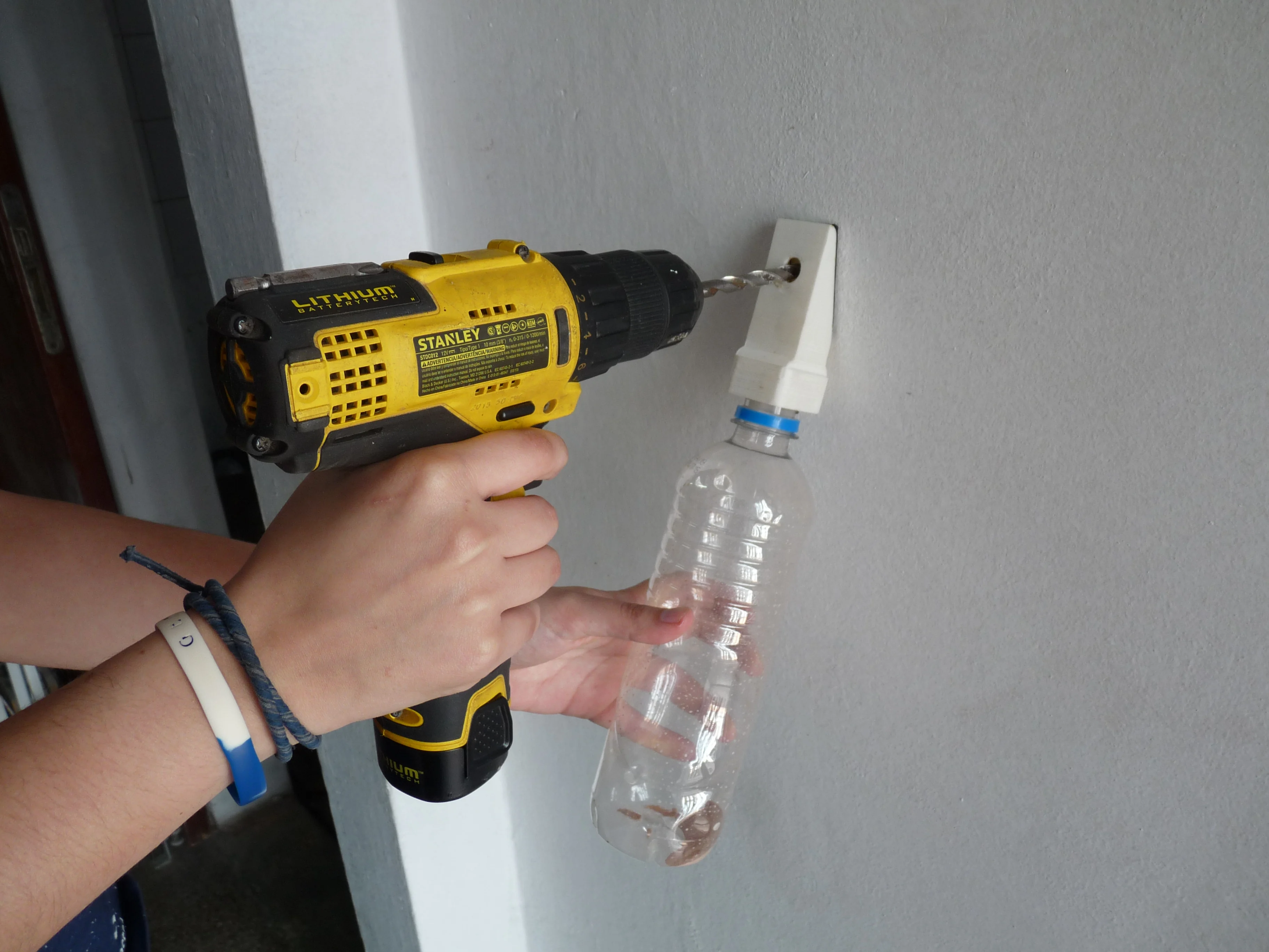 Dust Collector for Wall Drilling