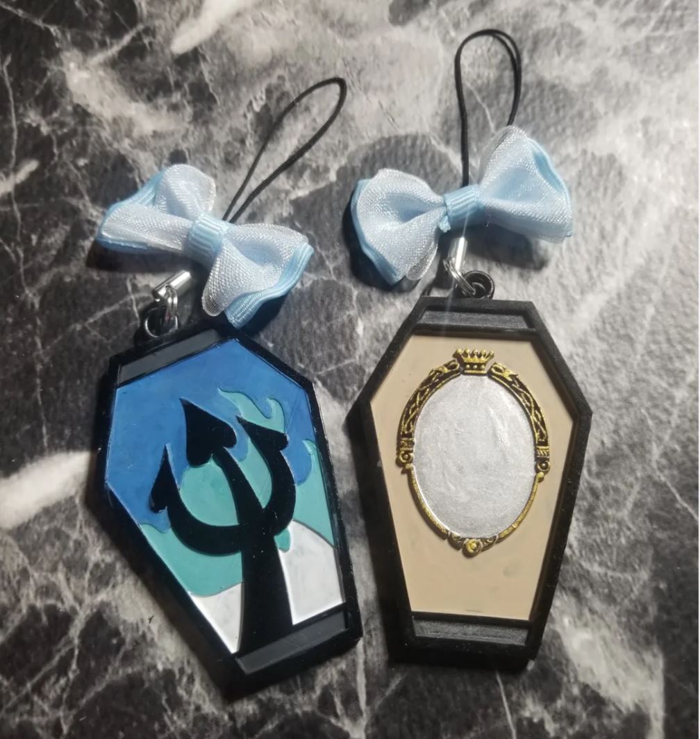 Ramshackle Dorm Charms - Twisted Wonderland