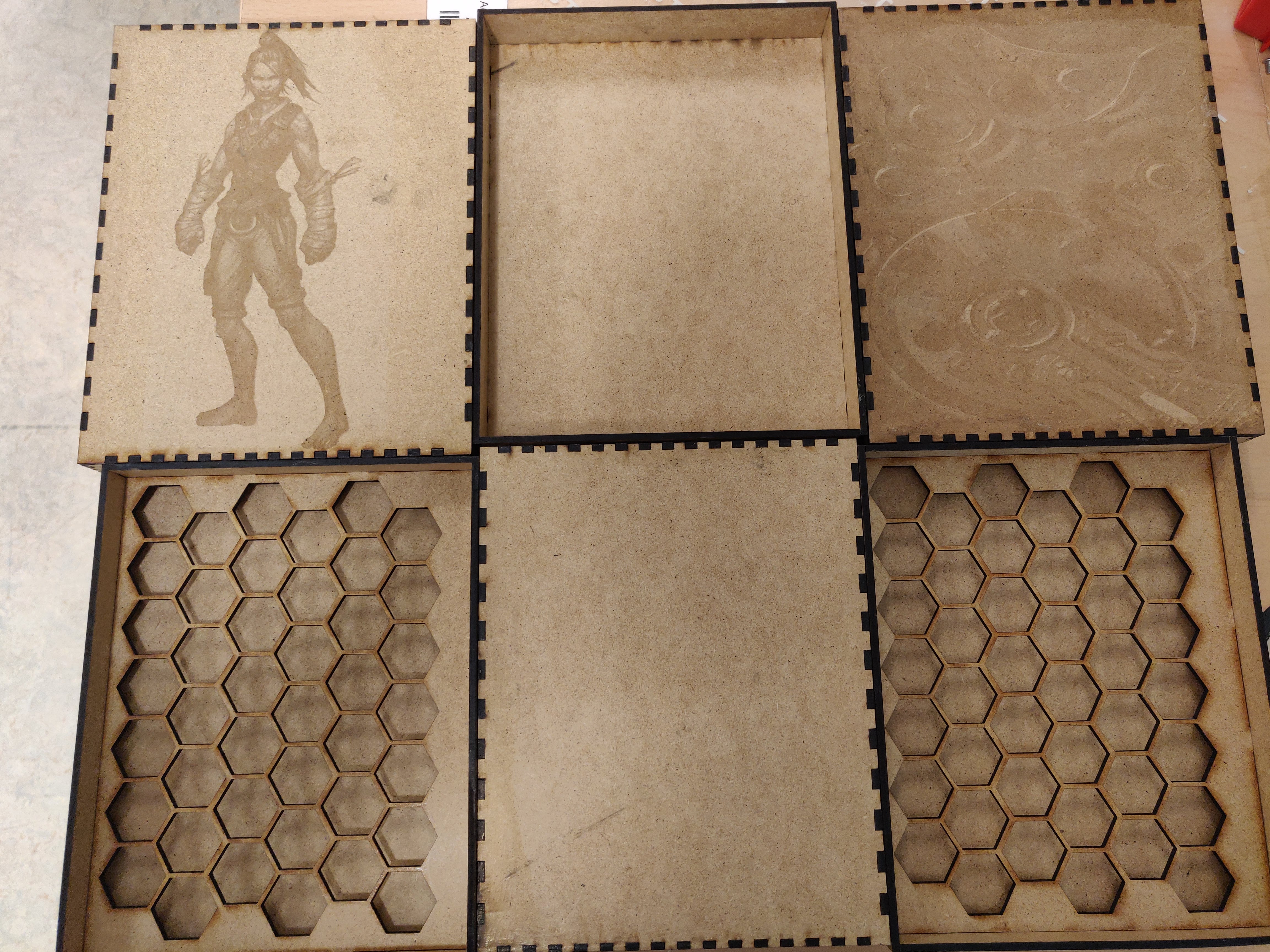 Lasercut Dicebox V2