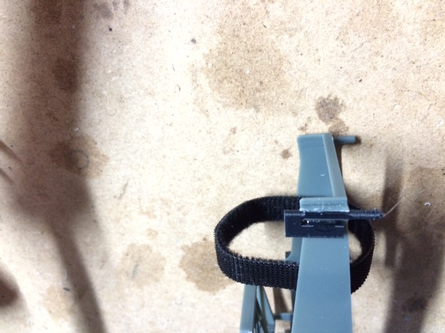 350 QX battery tray post