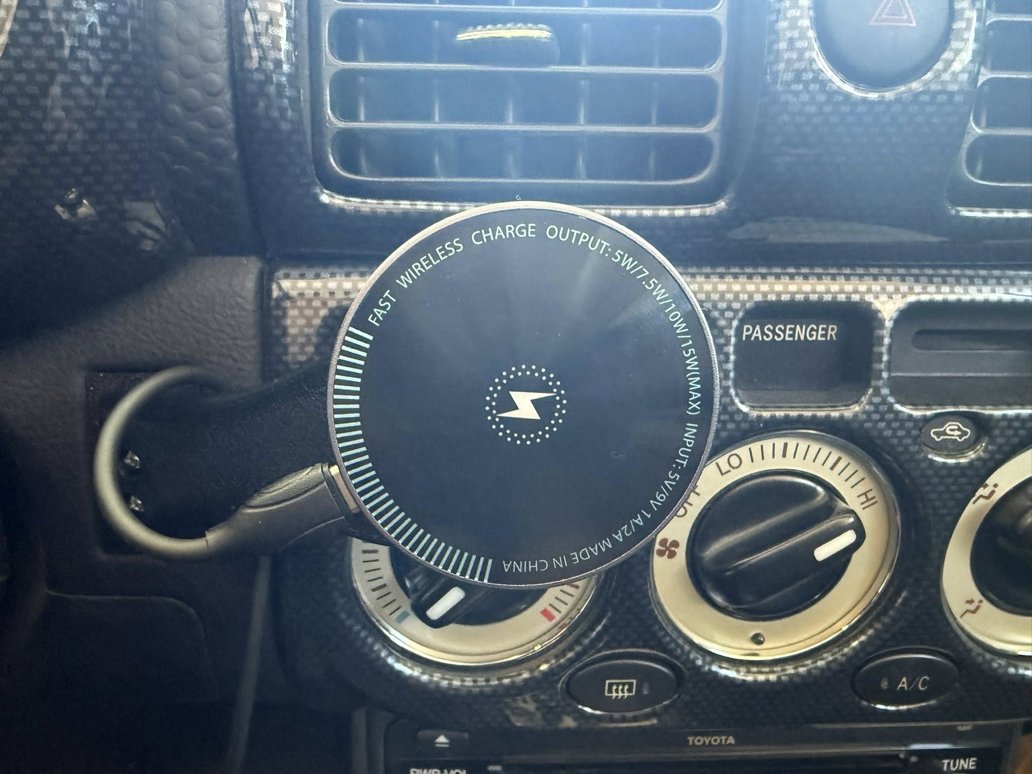 MR2 Spyder phone holder.