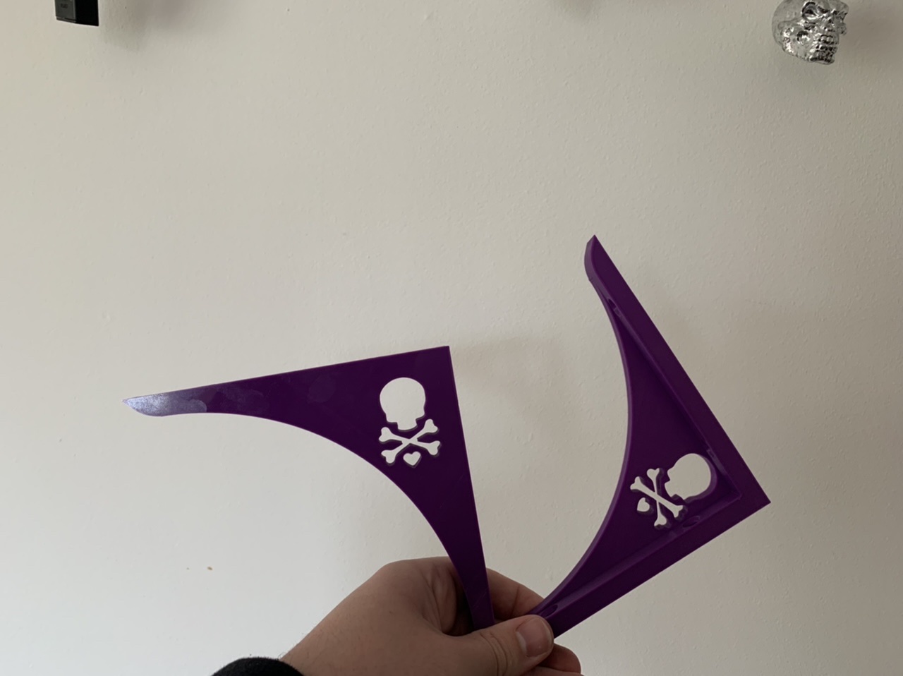 Skull Shelf-Bracket