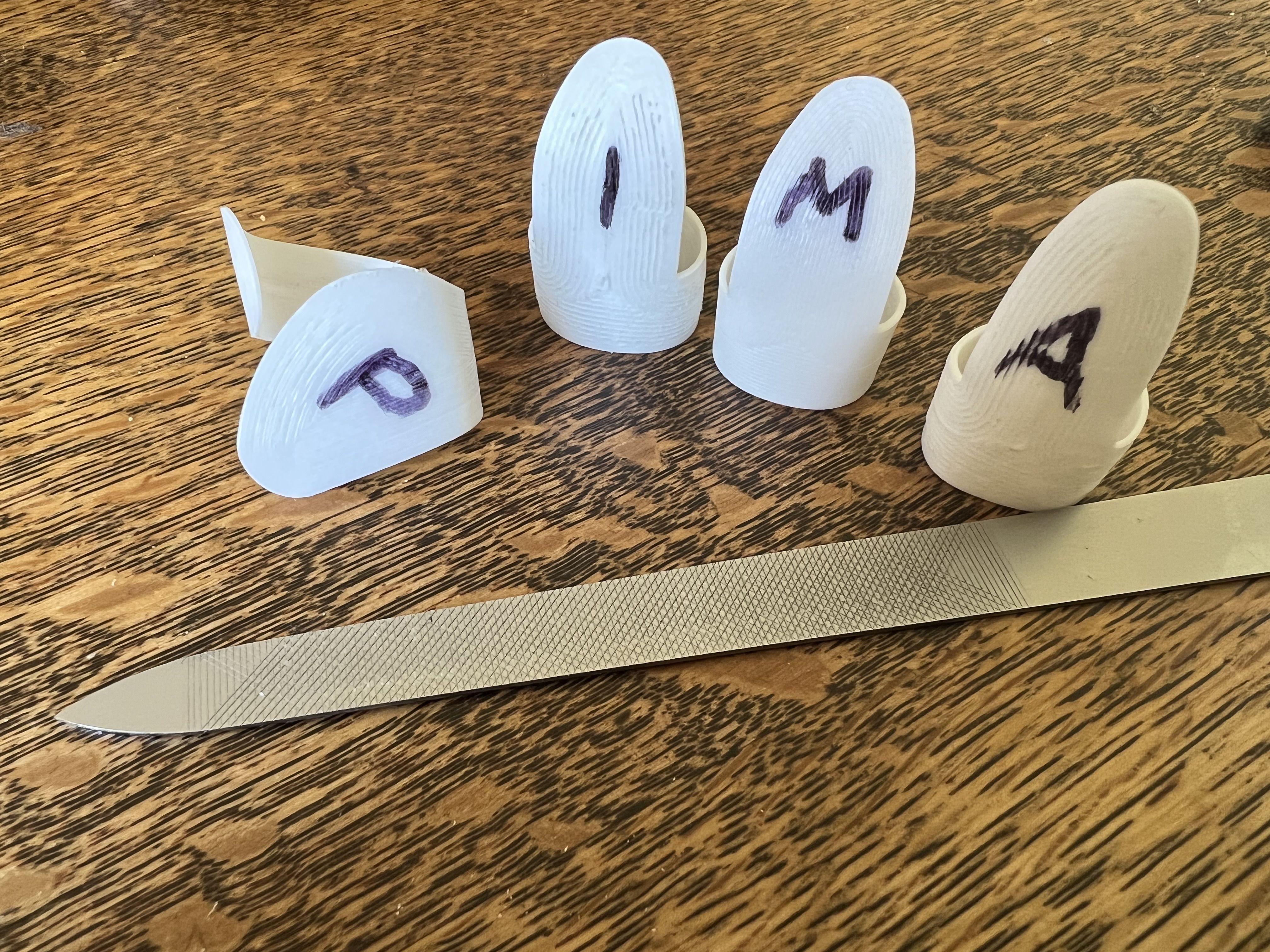 Guitar Finger and Thumb Picks