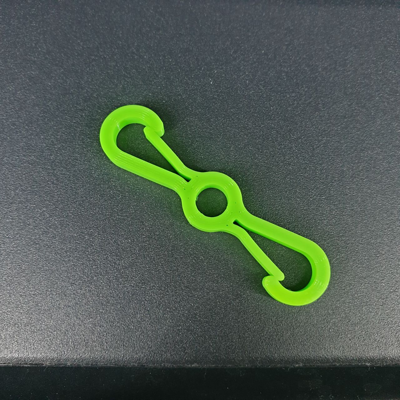 Key clip dual hook / mini carabiner
