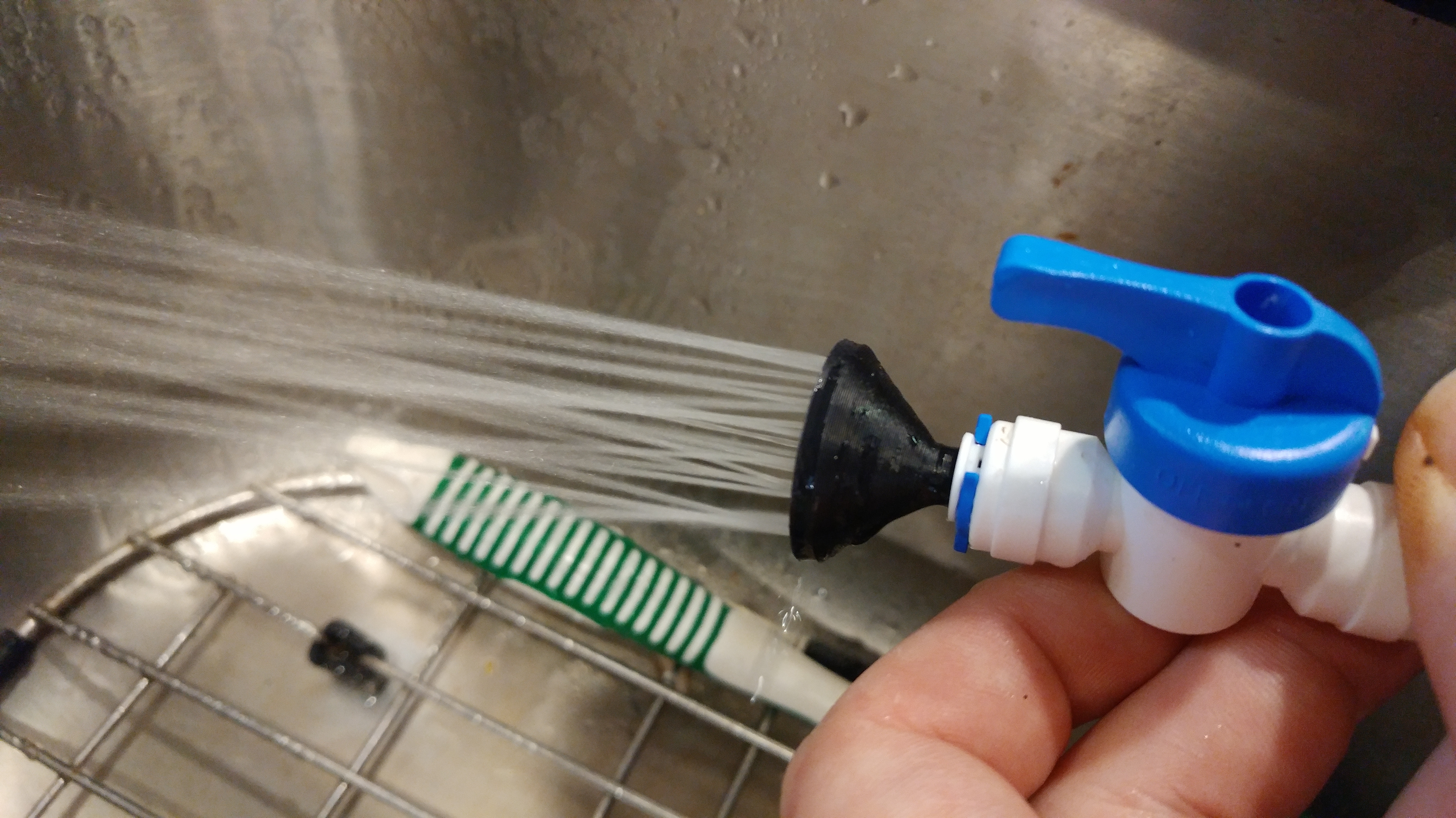 Simple Sprayer Nozzle (Customizable)