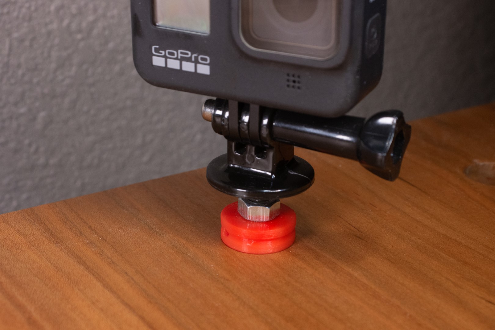 20mm Bench Dog w/ 1/4" Hole (for the Holey Desk)