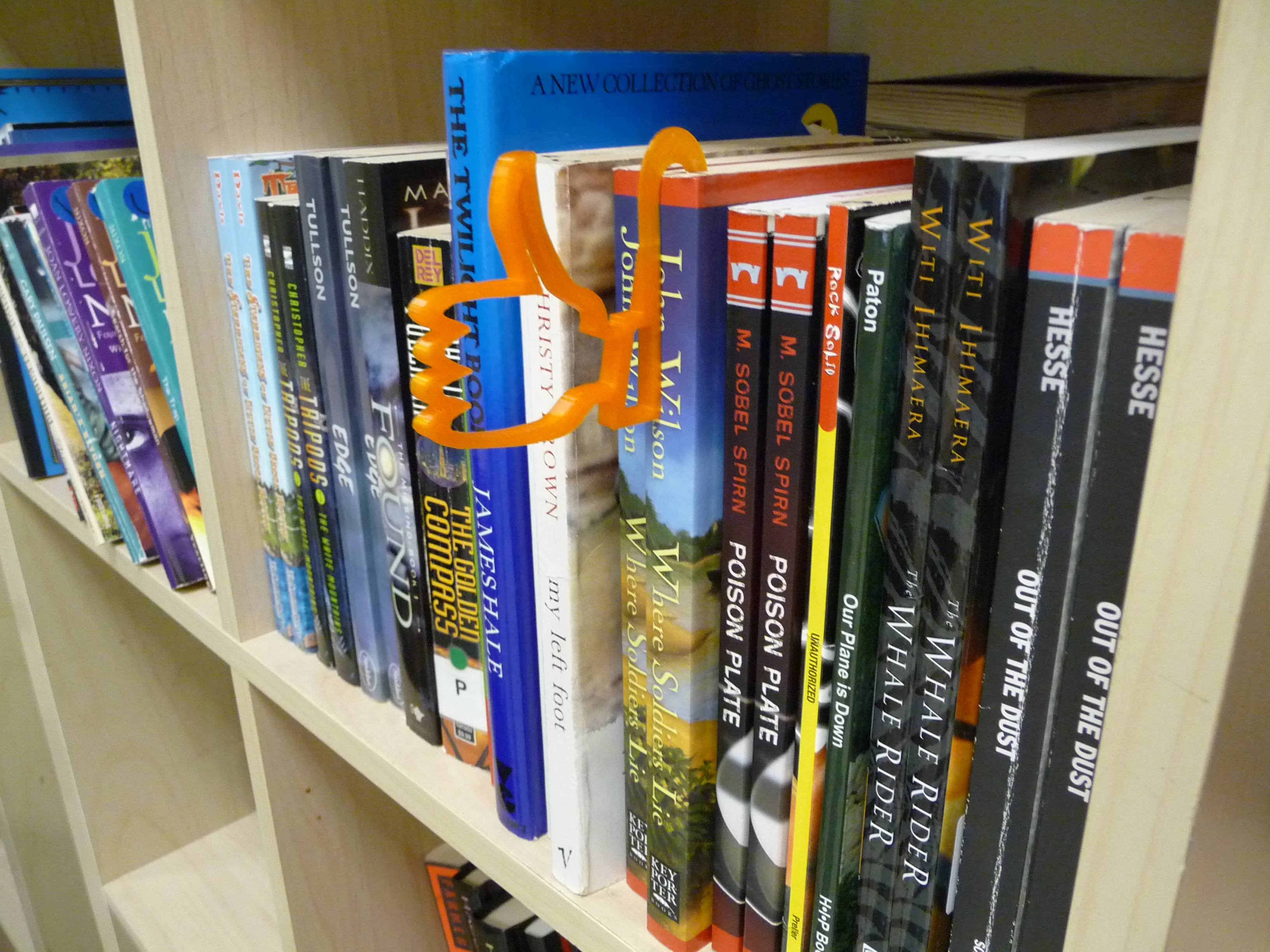 Book Mark / Library Shelf Attention Seeker