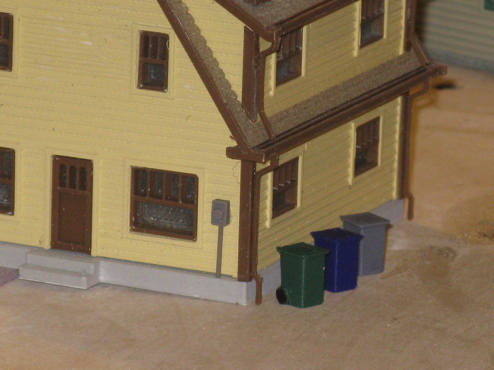 HO Scale Garbage Totes
