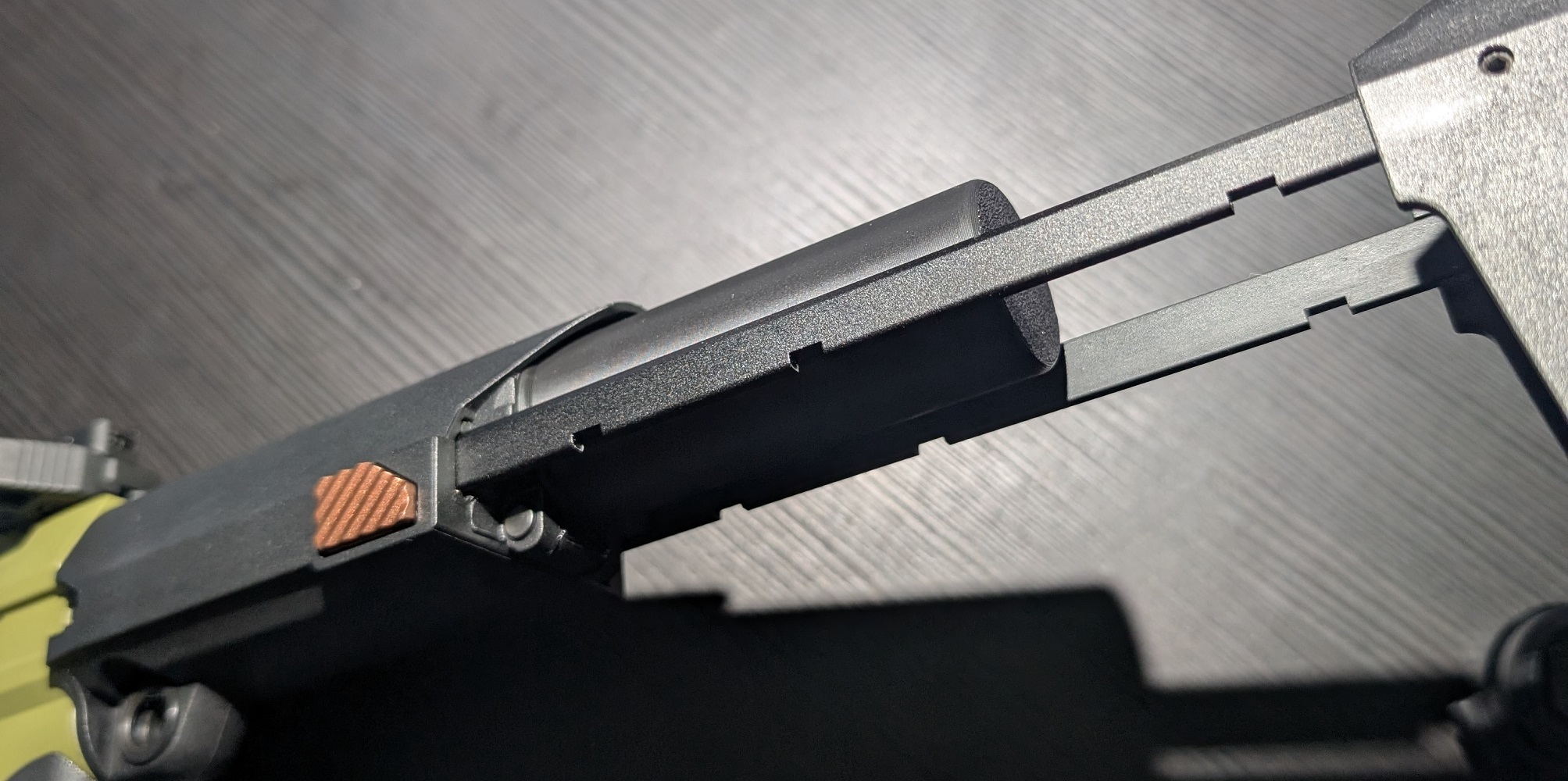 Airsoft EMG Noveske Space Invader Battery Tube Extension