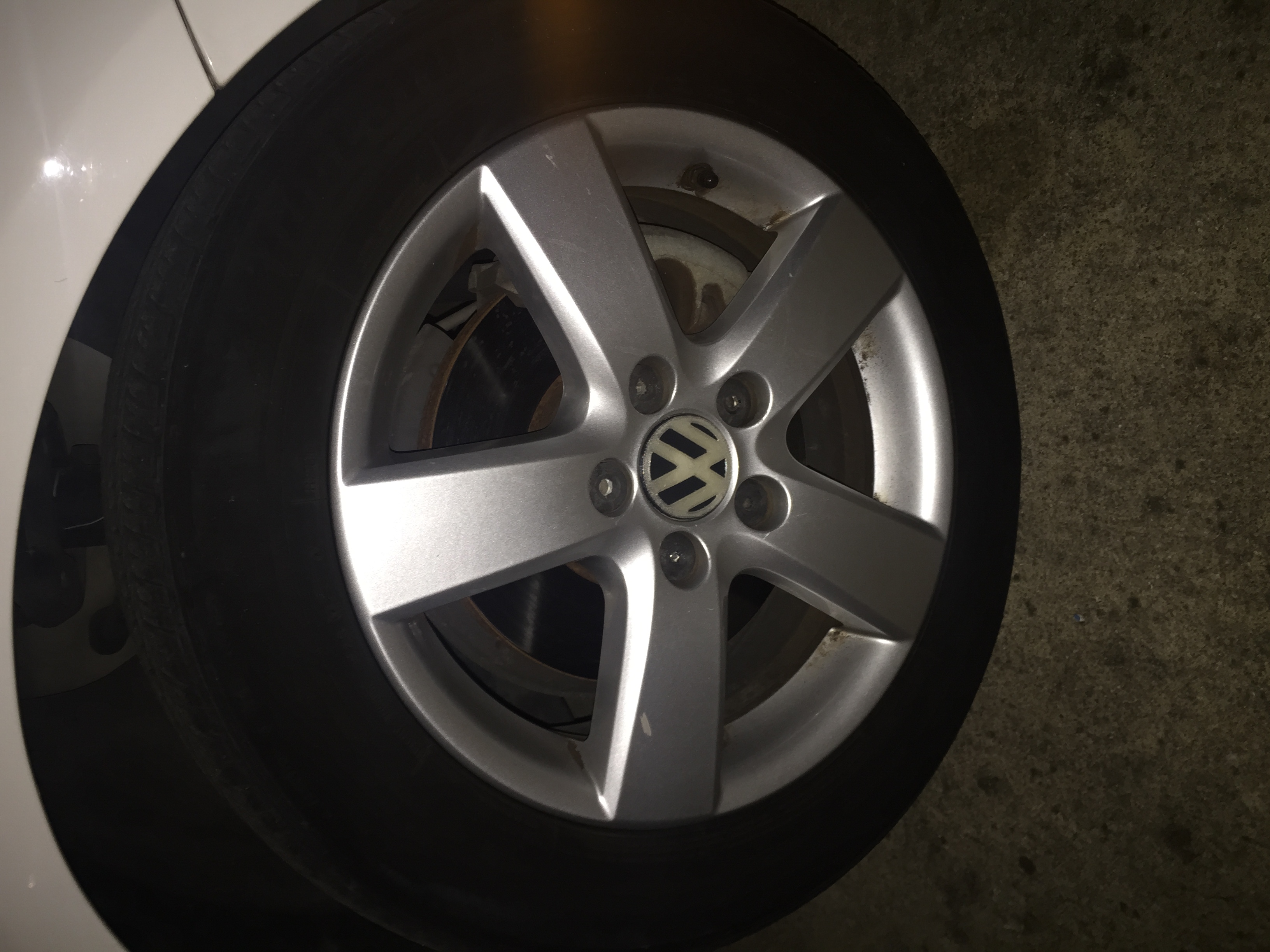VW Jetta Tire Cap