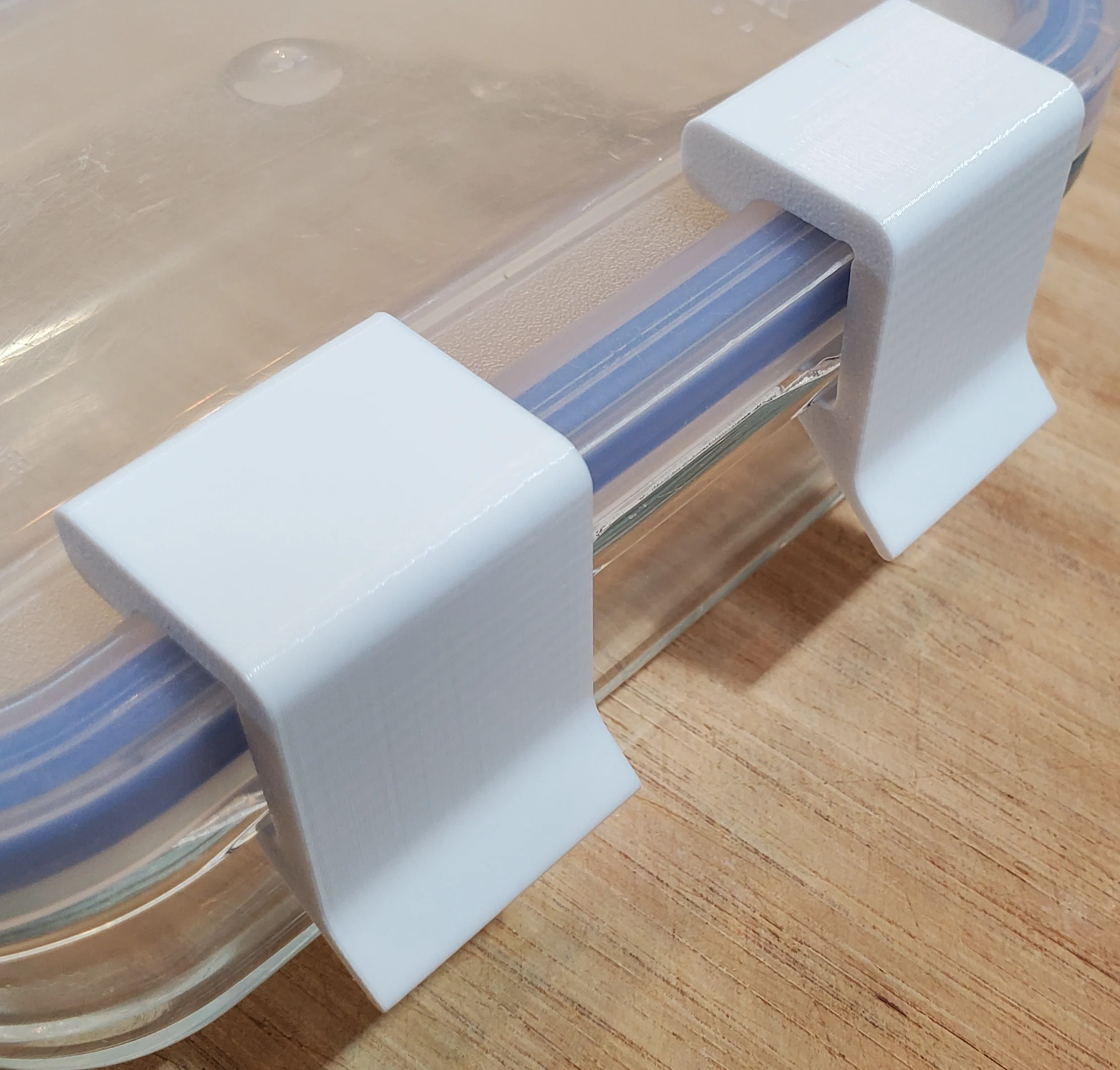 Glasslock Food Storage Lid Clips