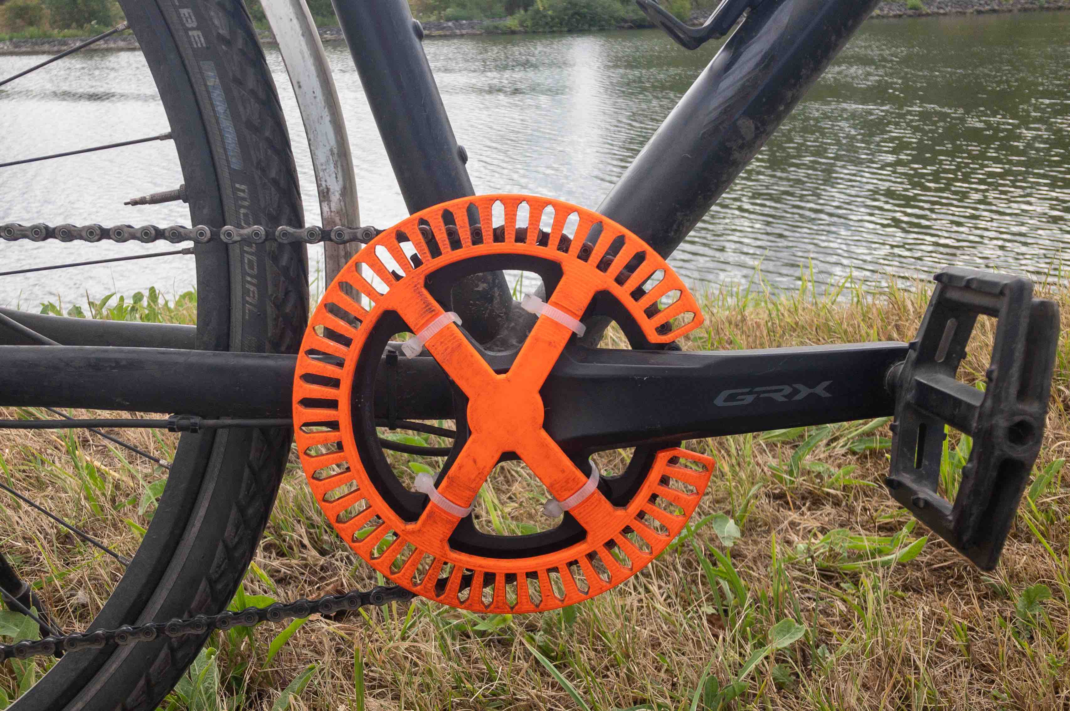 GRX chain guard