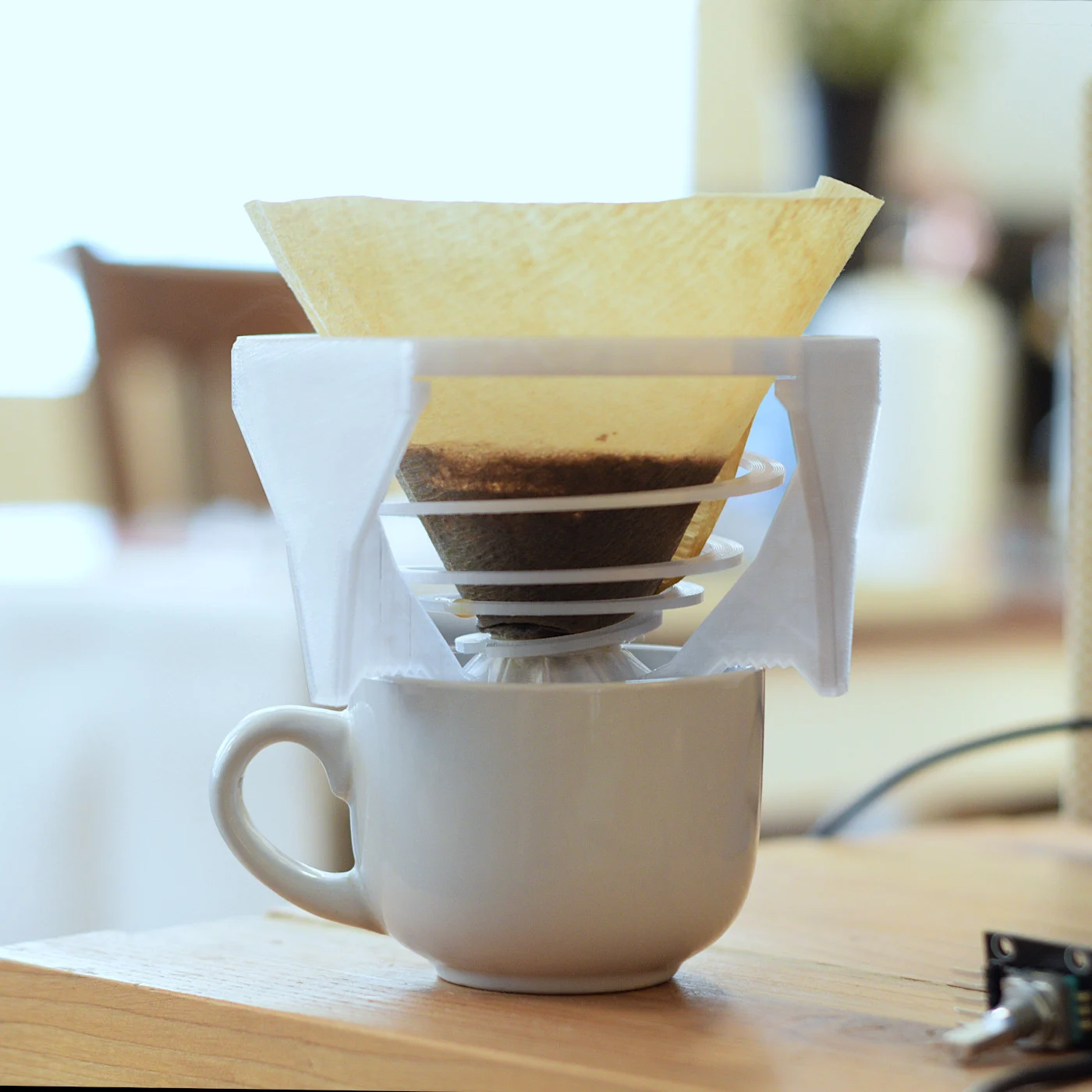 Universal Pour Over Coffee Stand. Works with Hario V-60, Chemex