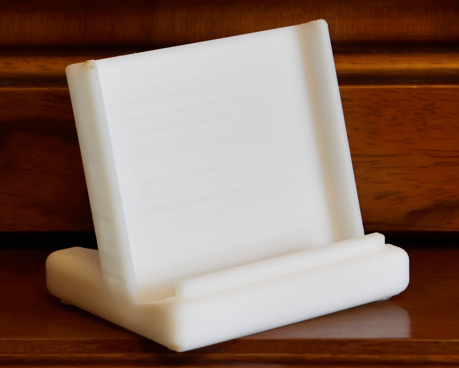 Stand for Smarthphone (wide and vertical)