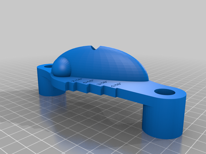 Center / offset finder with leverage