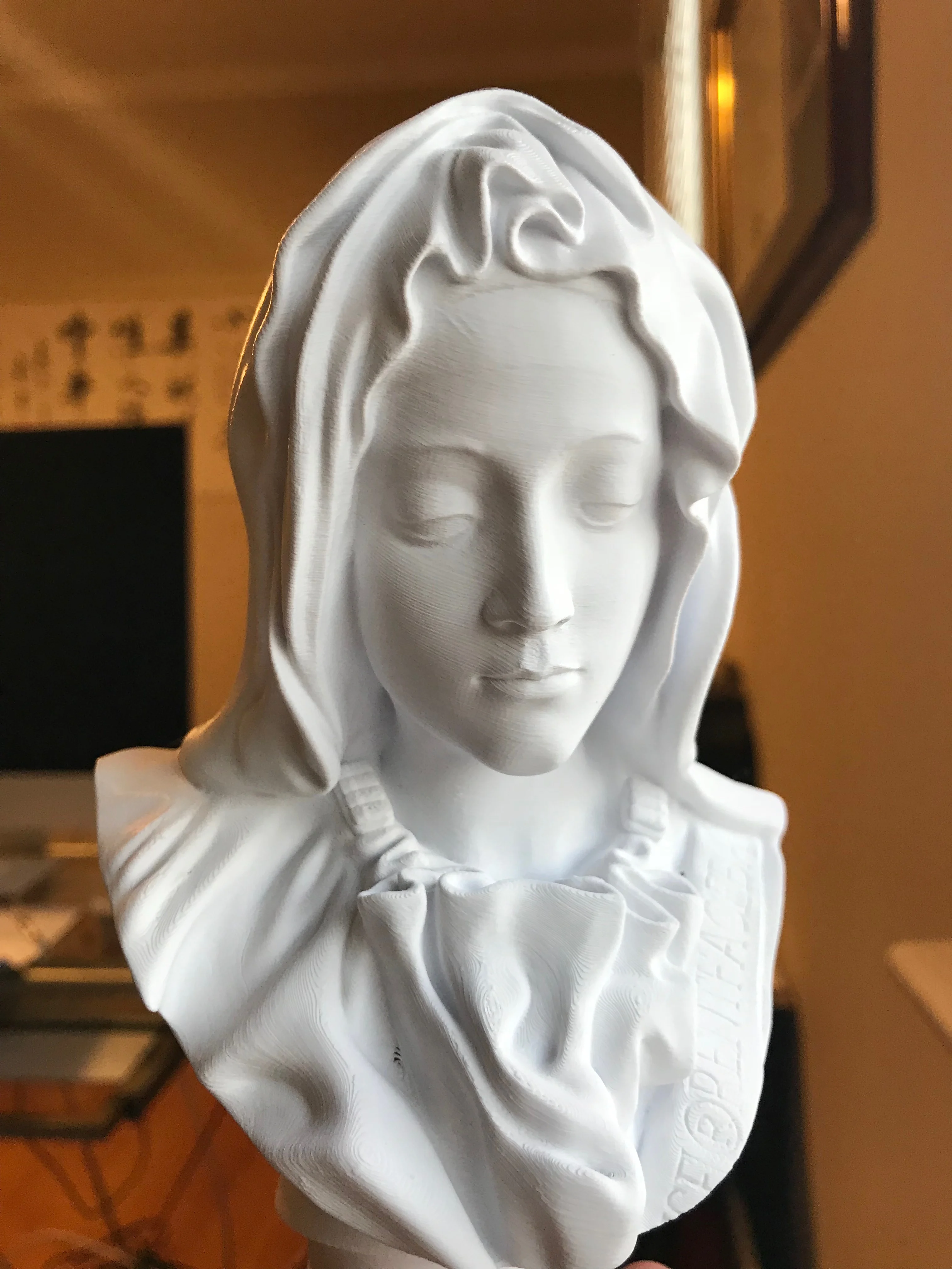 Bust of Mary (from Pieta by Michelangelo), almost no support