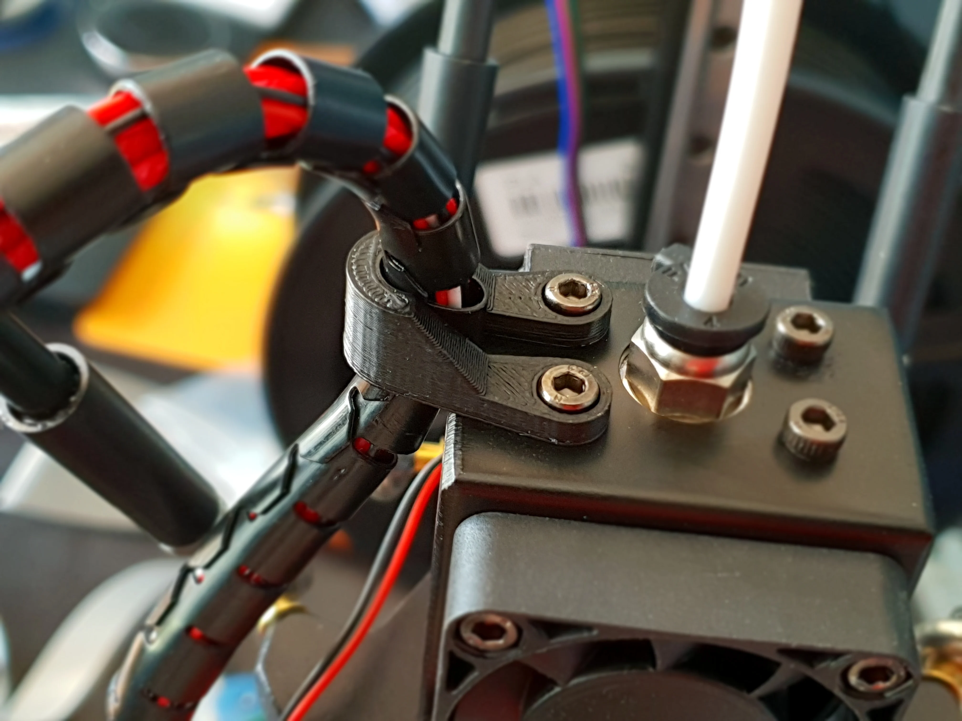 Anycubic Kossel Hotend Cableholder oversized holes