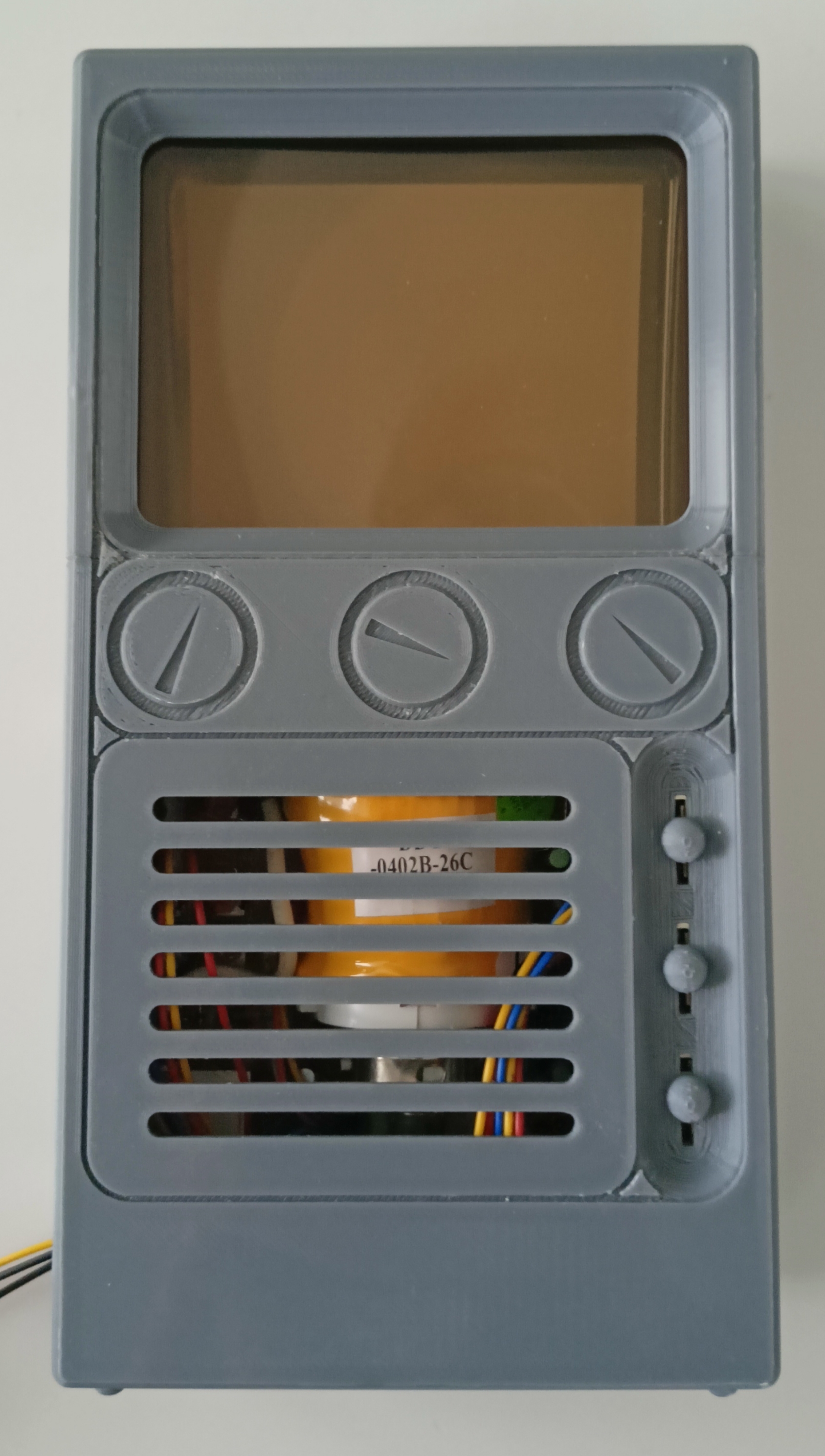 4 inch CRT display case