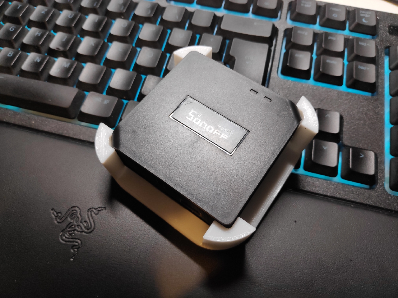 Sonoff bridge mount