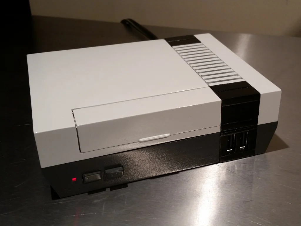Raspberry Pi B+ Mini Classic NES case.